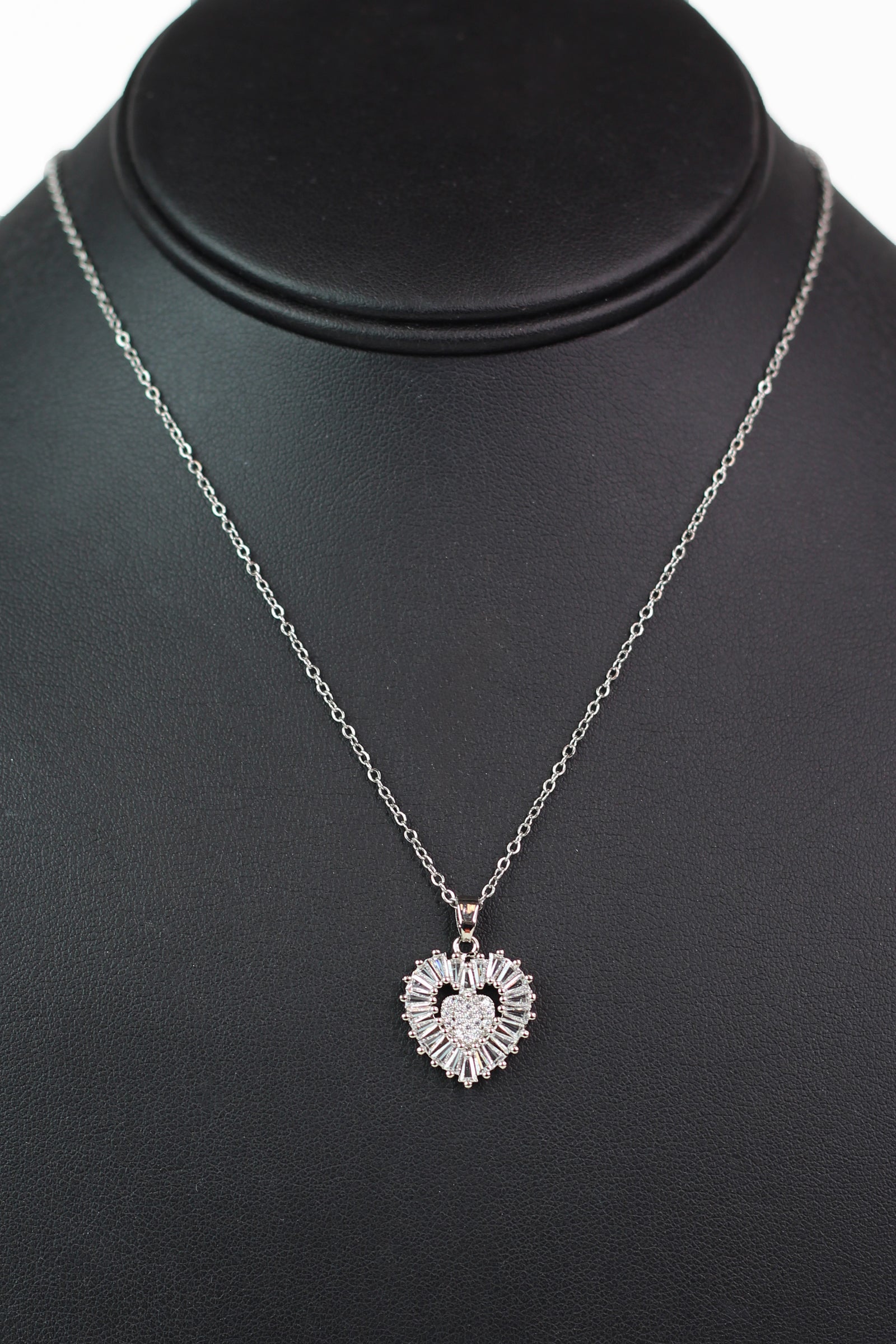 Baguette Trim Pave Middle Heart Necklace
