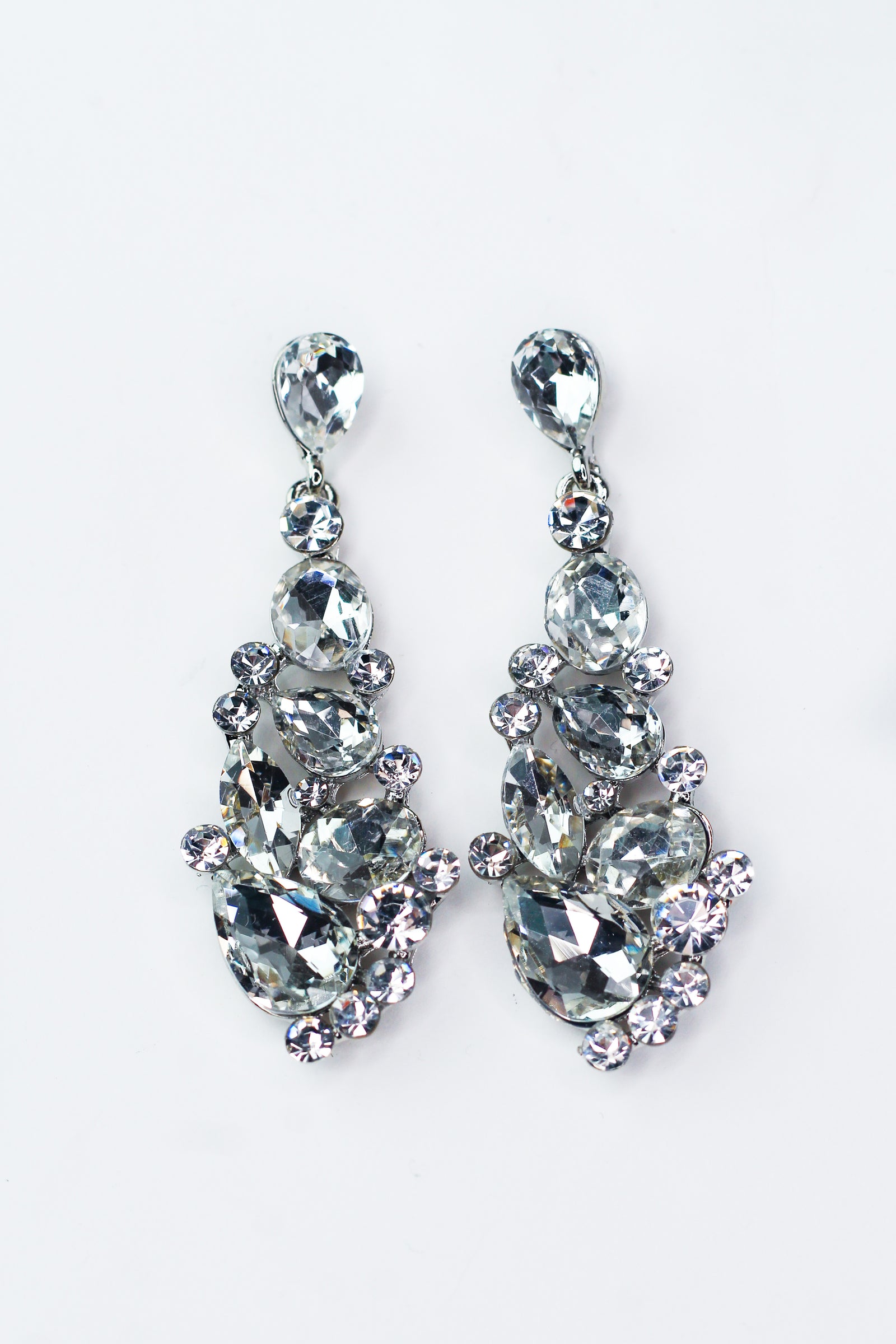 Teardrop Shaped Multiple Almond Studded Earring