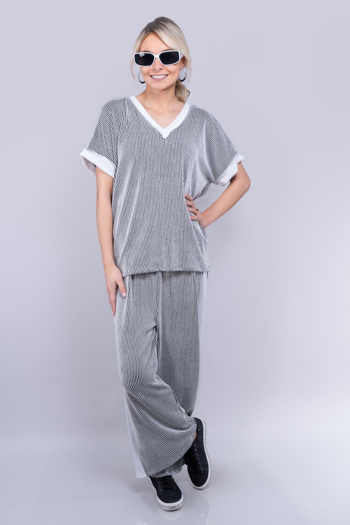 Textured Knit Short Sleeve V-Neck Top &amp; Wide Leg Pants Set