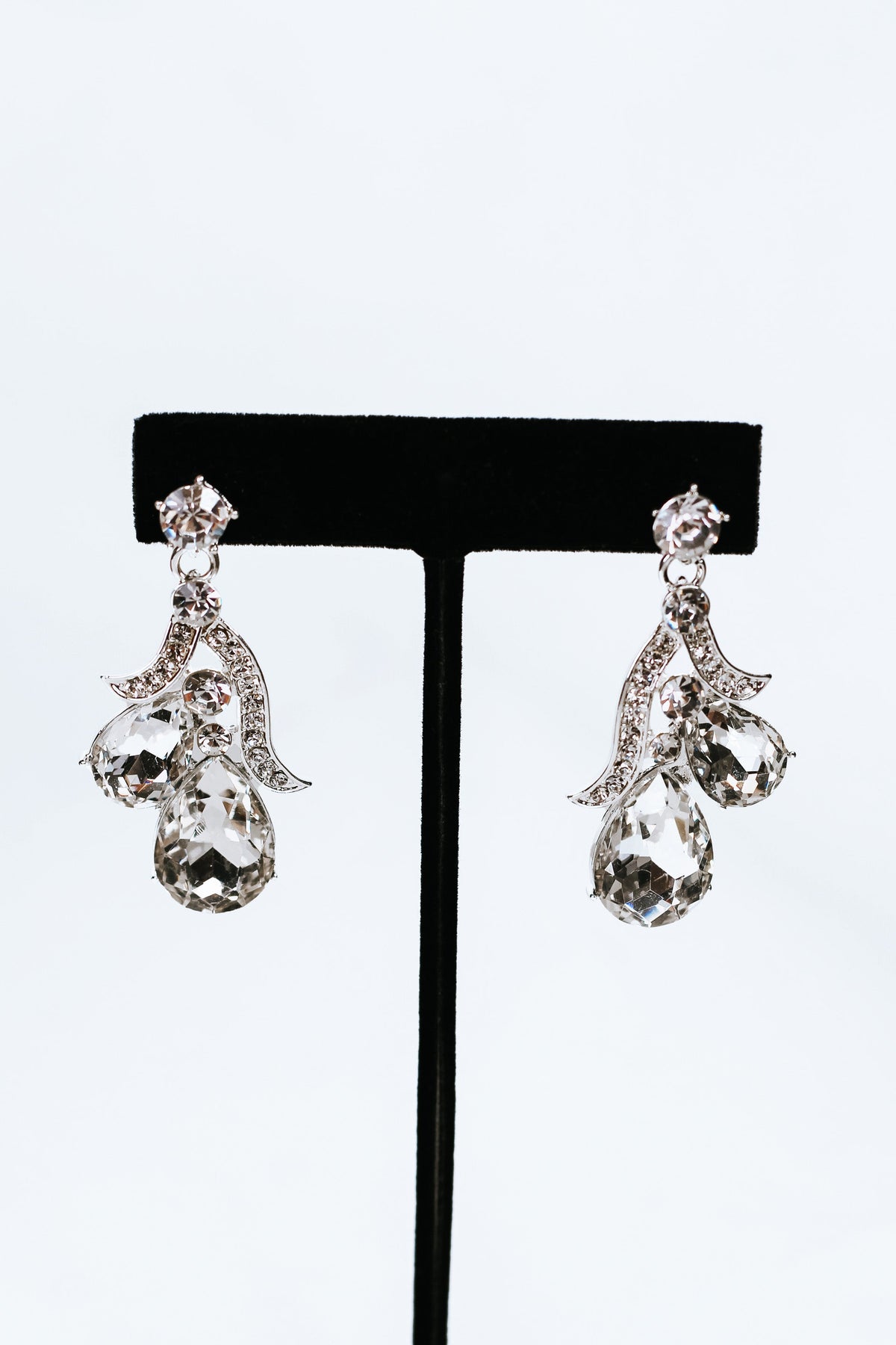 Teardrop Round & Pave Statement Necklace