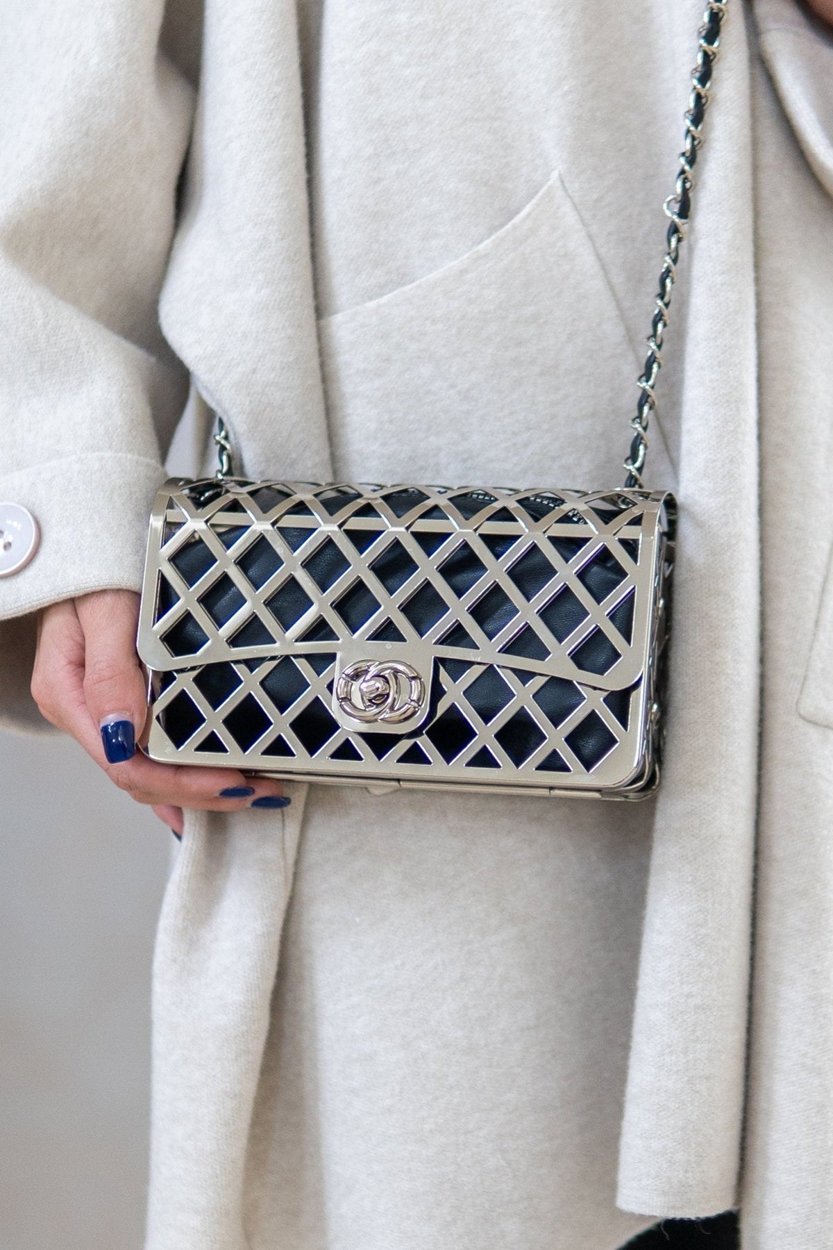 Metal Diamond Design Cut Out Purse