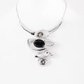 Curve Metal Oval Center Necklace