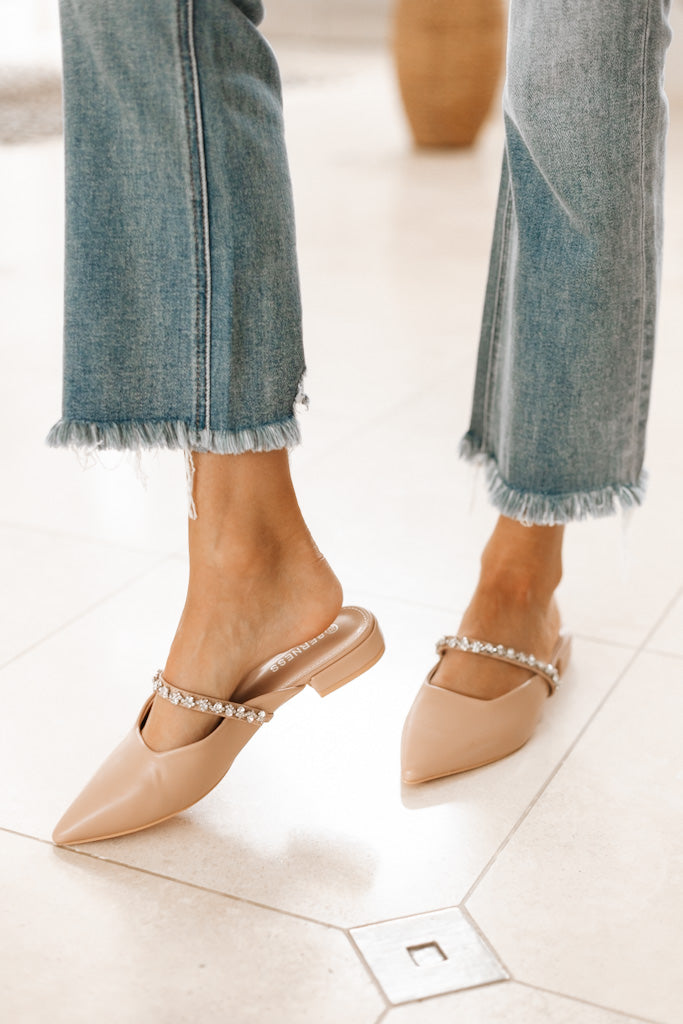 Middle Rhinestone Band Flat Shoes (SALE)