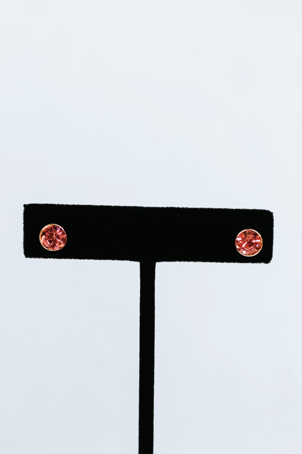 Chain Necklace w/ Metal Flowers & Gemstone Center