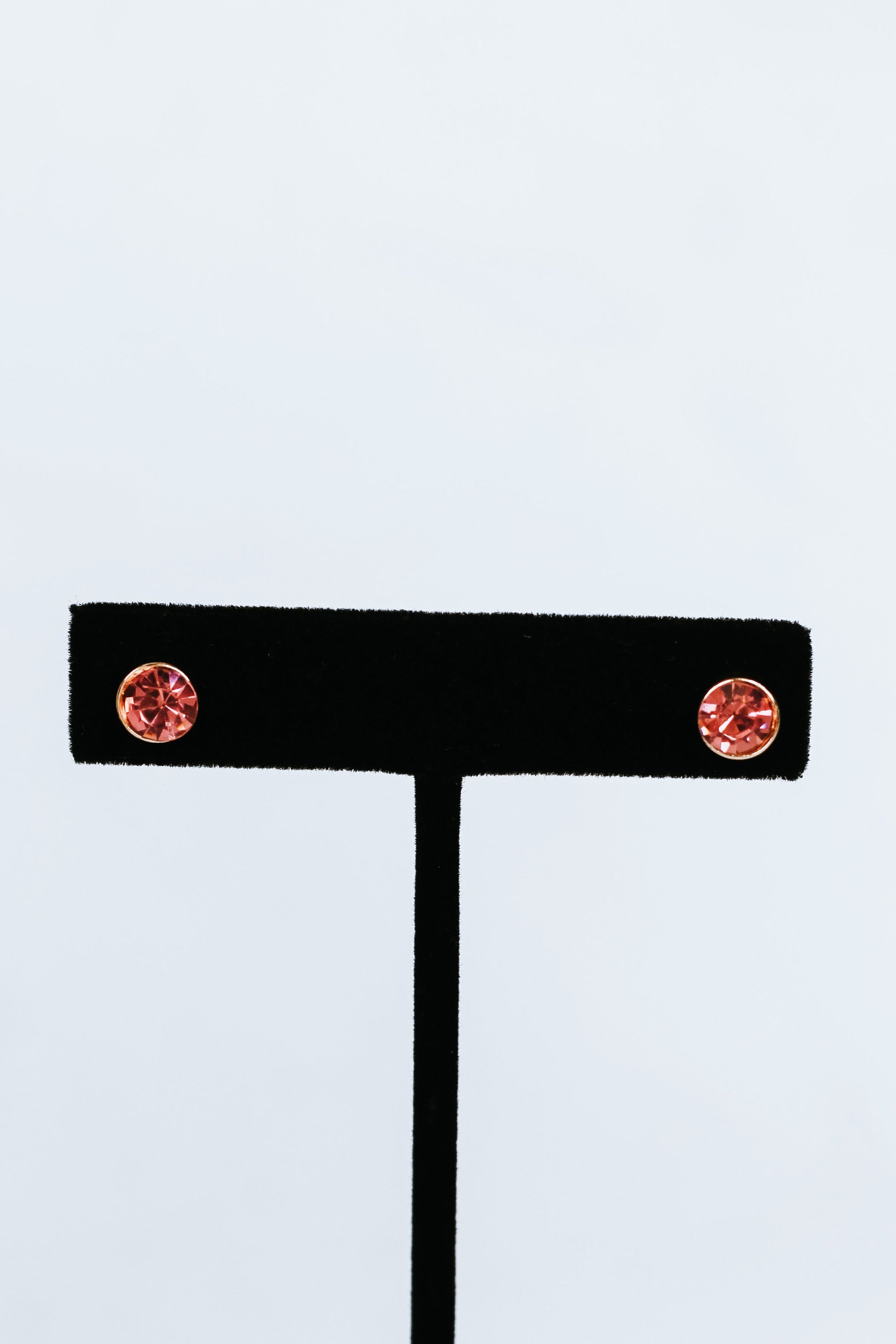 Chain Necklace w/ Metal Flowers & Gemstone Center