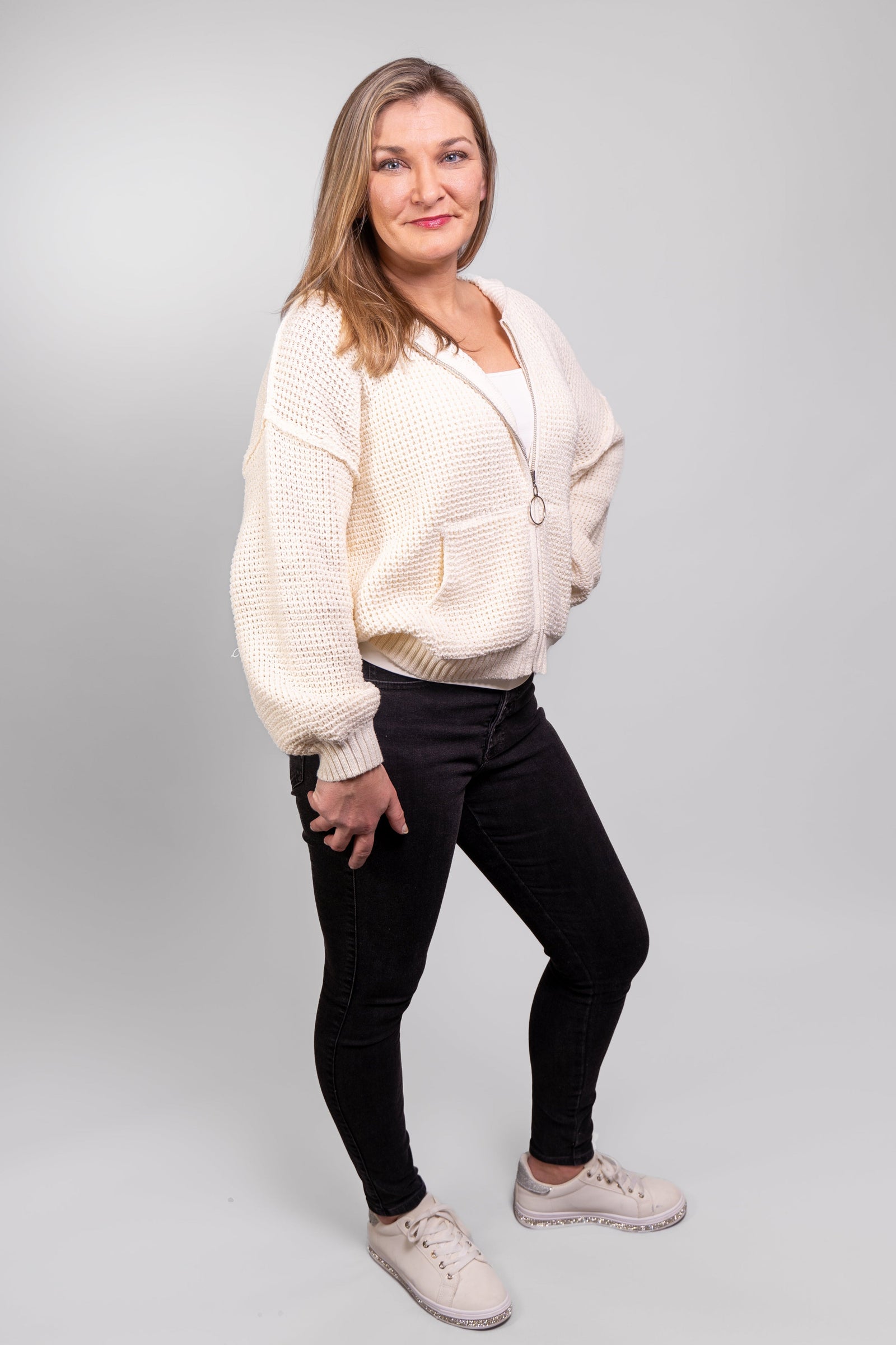 Textured Zipped Hoodie Sweater