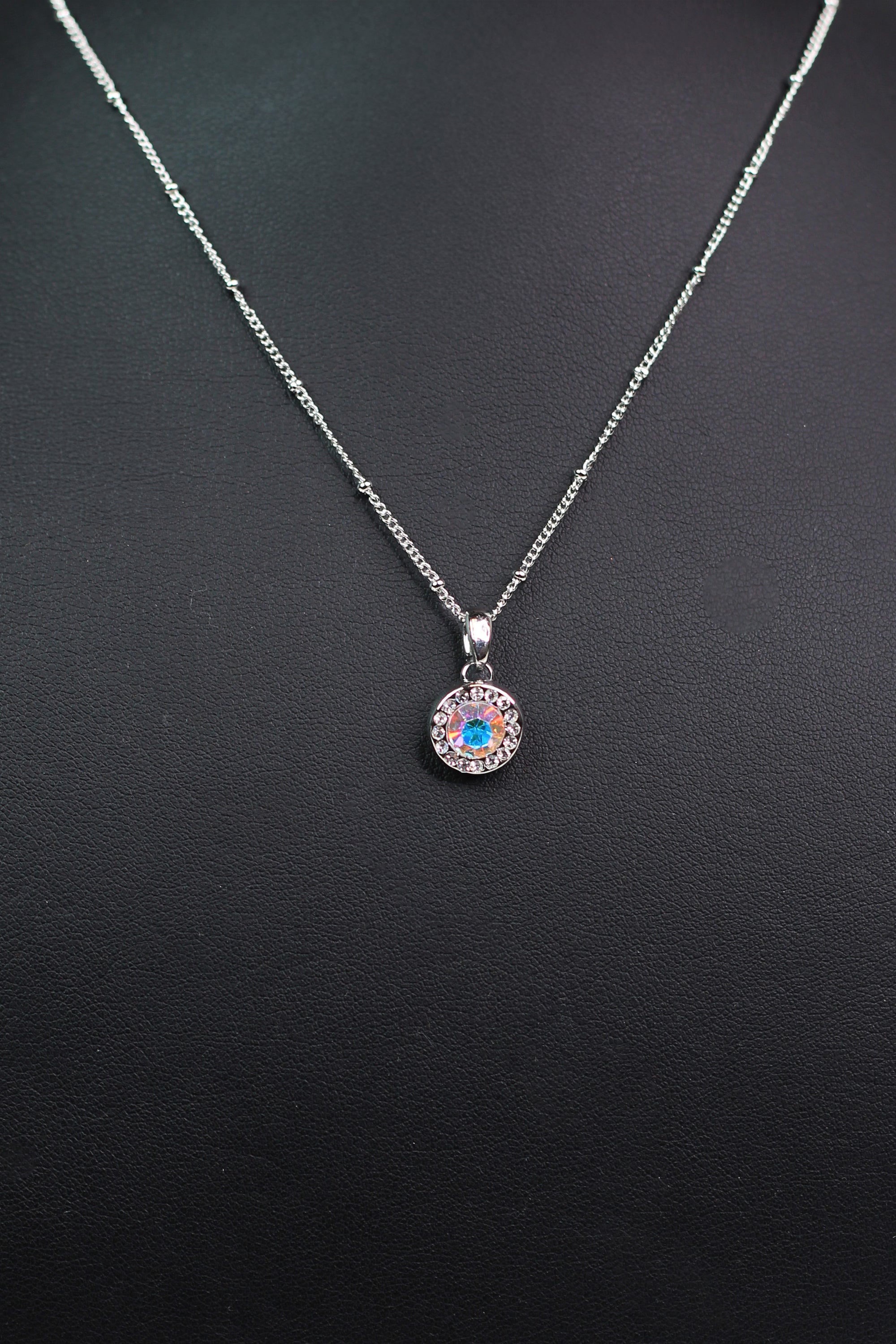 Silver Beaded Necklace w/ Circular Center Stone