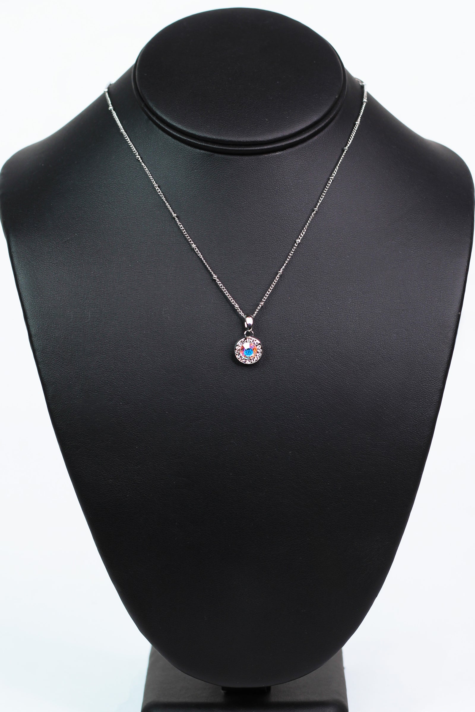 Silver Beaded Necklace w/ Circular Center Stone