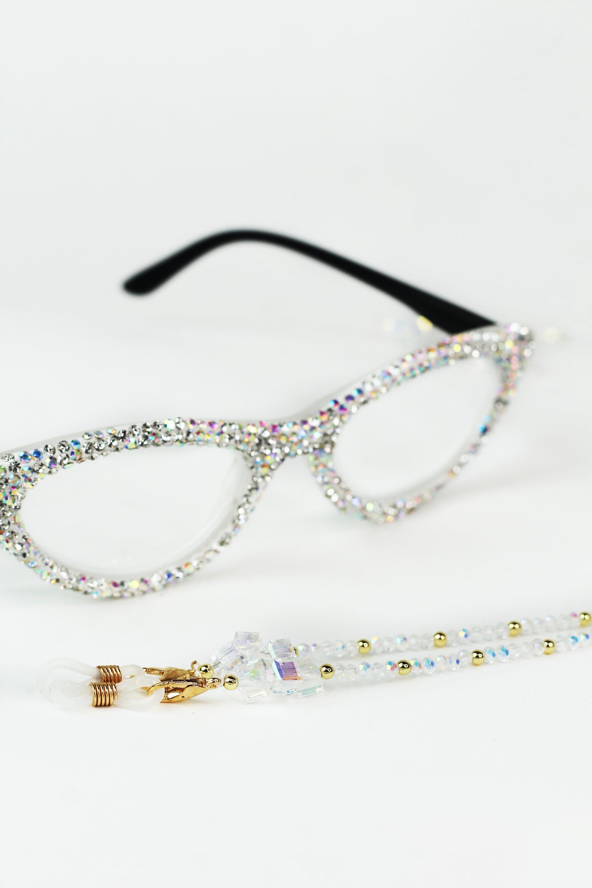 Thin Crystal Spaced Metal Ball Eyeglass Strap