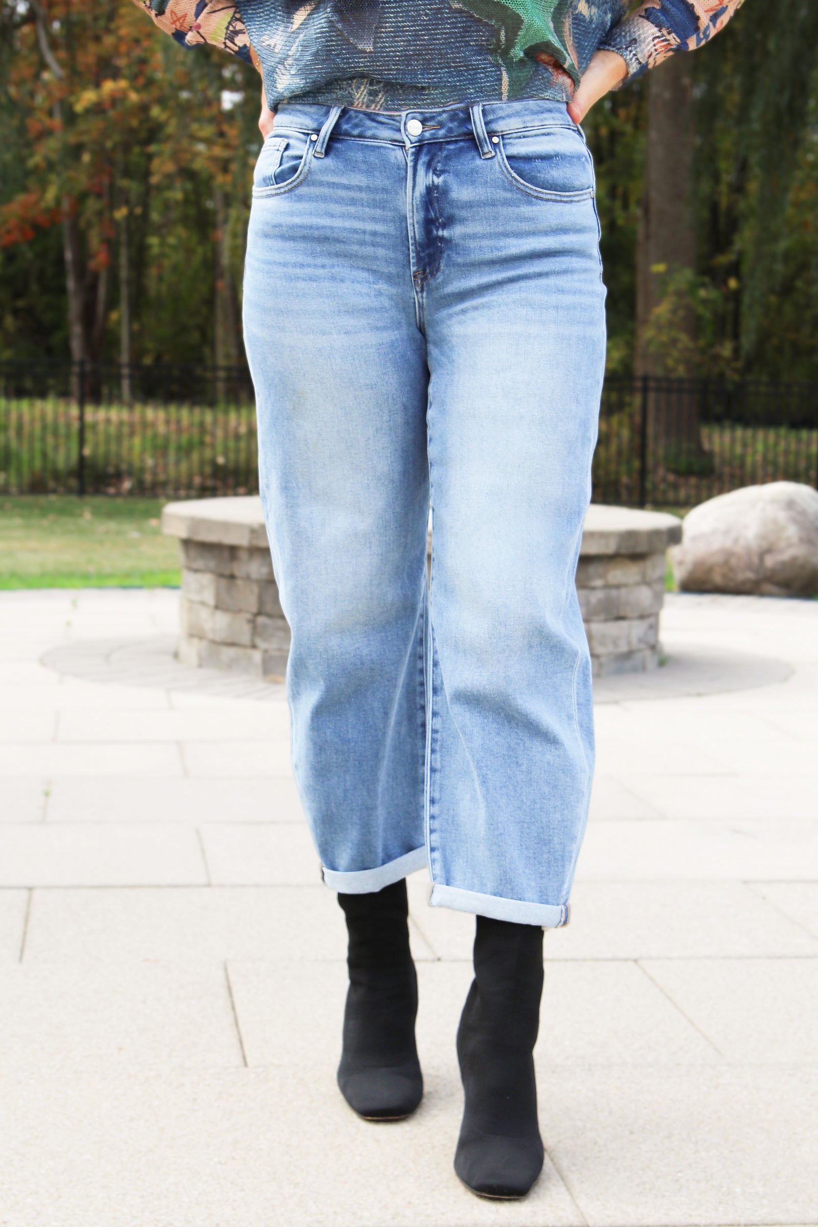 High Rise Barrel Cuffed Jeans
