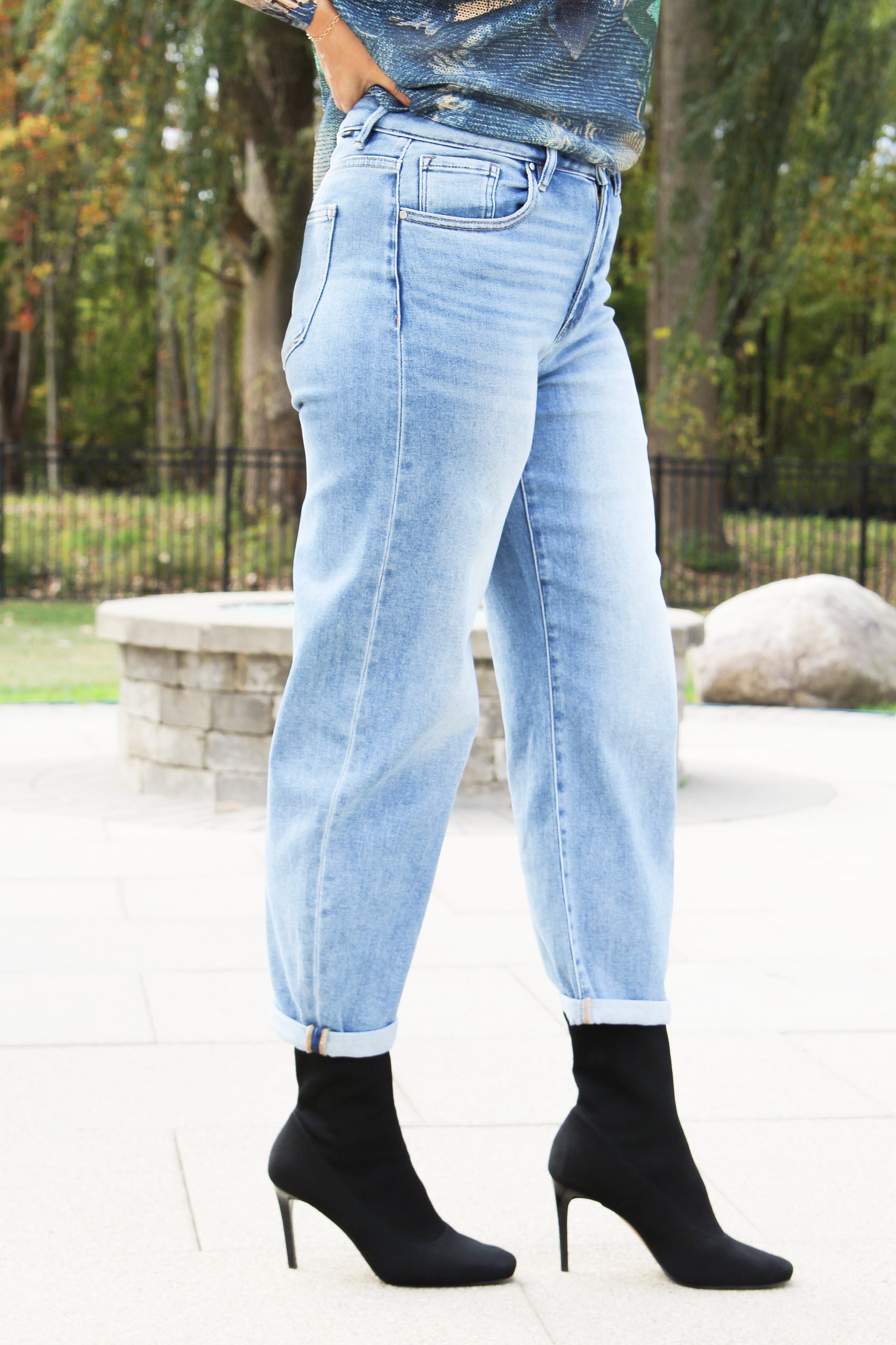 High Rise Barrel Cuffed Jeans