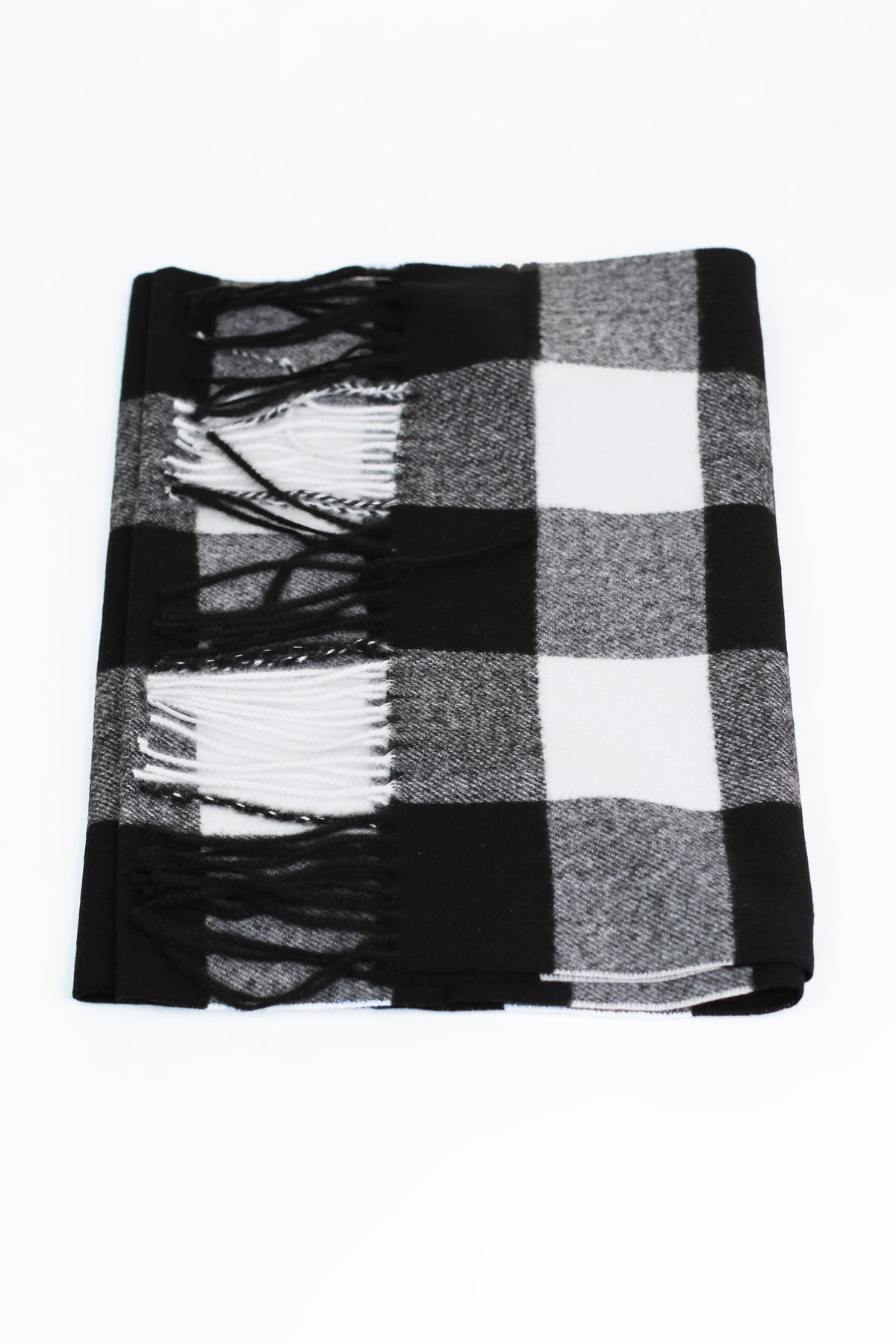 Checkered Tassel Scarf