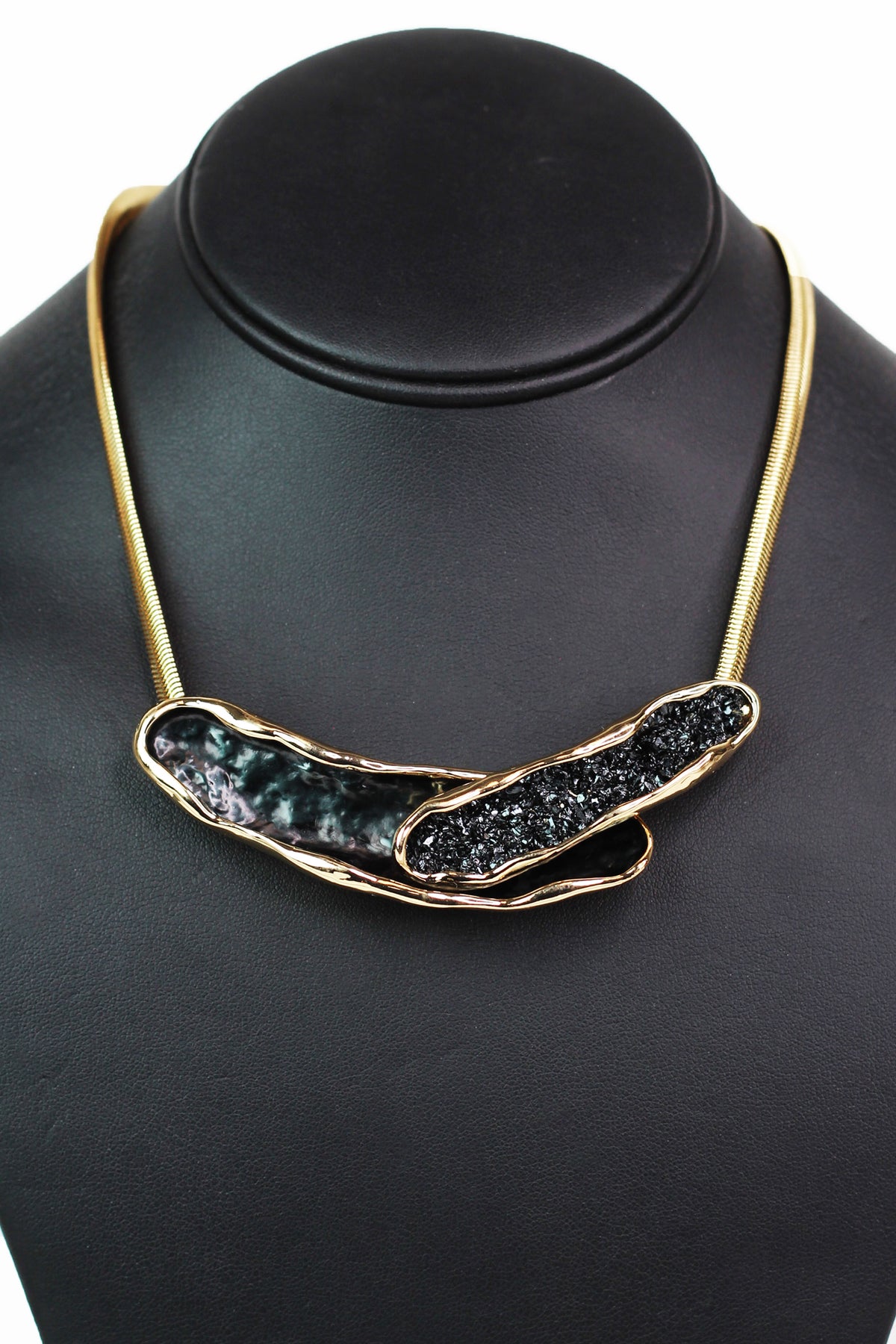 Textured Metal Trimmed Ovals Statement Necklace - Glitz &amp; Ears Boutique