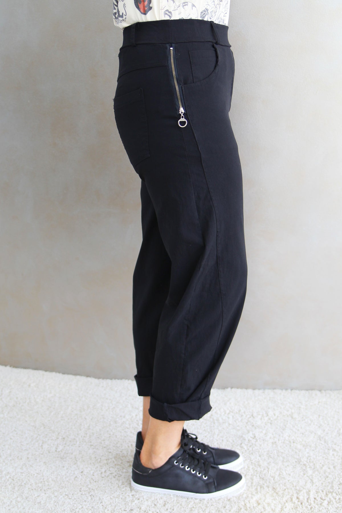 Black Washed Pant W/ Front Pockets &amp; Side Zippers