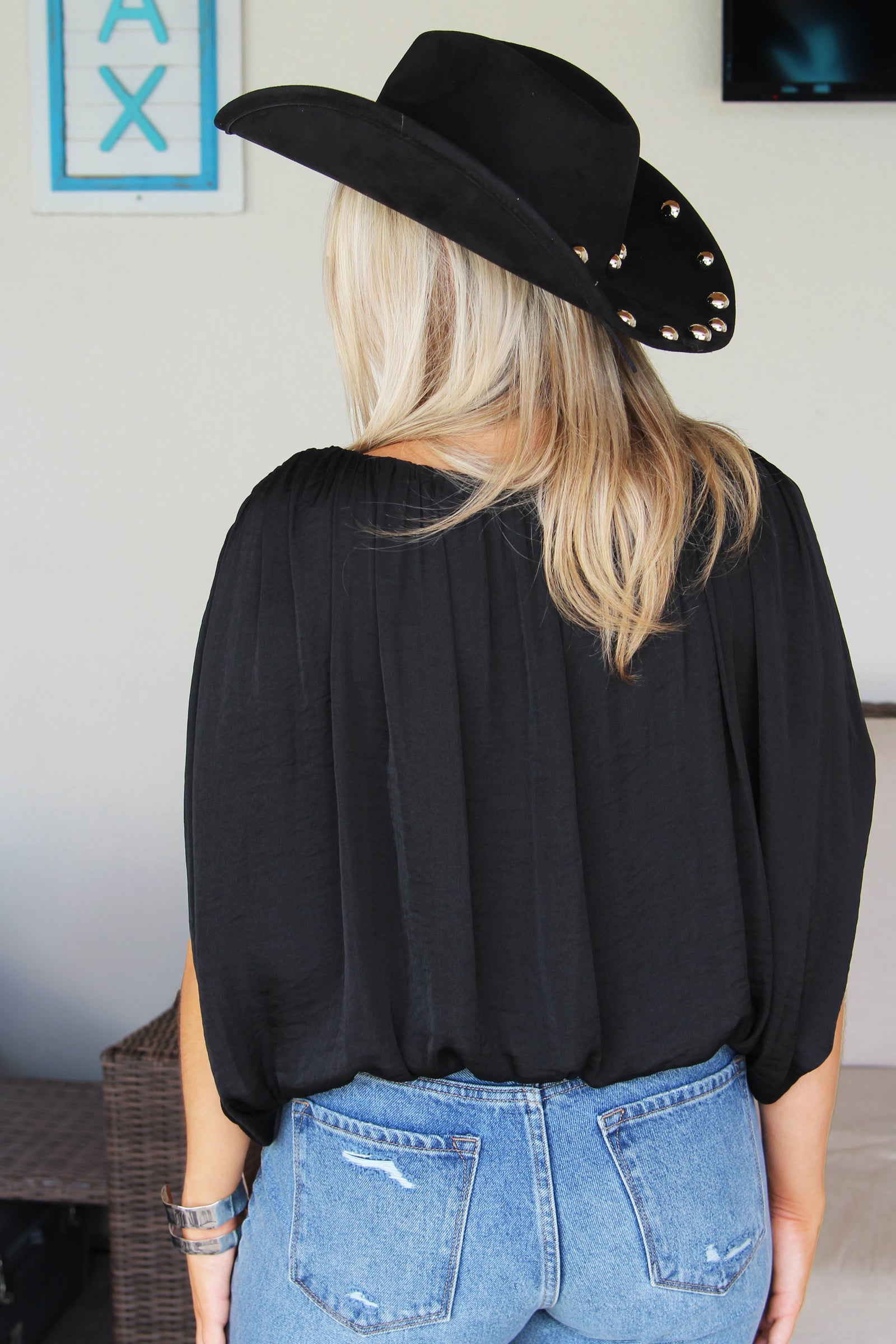 Gathered Neck Bubble Top w/ Open Sleeve