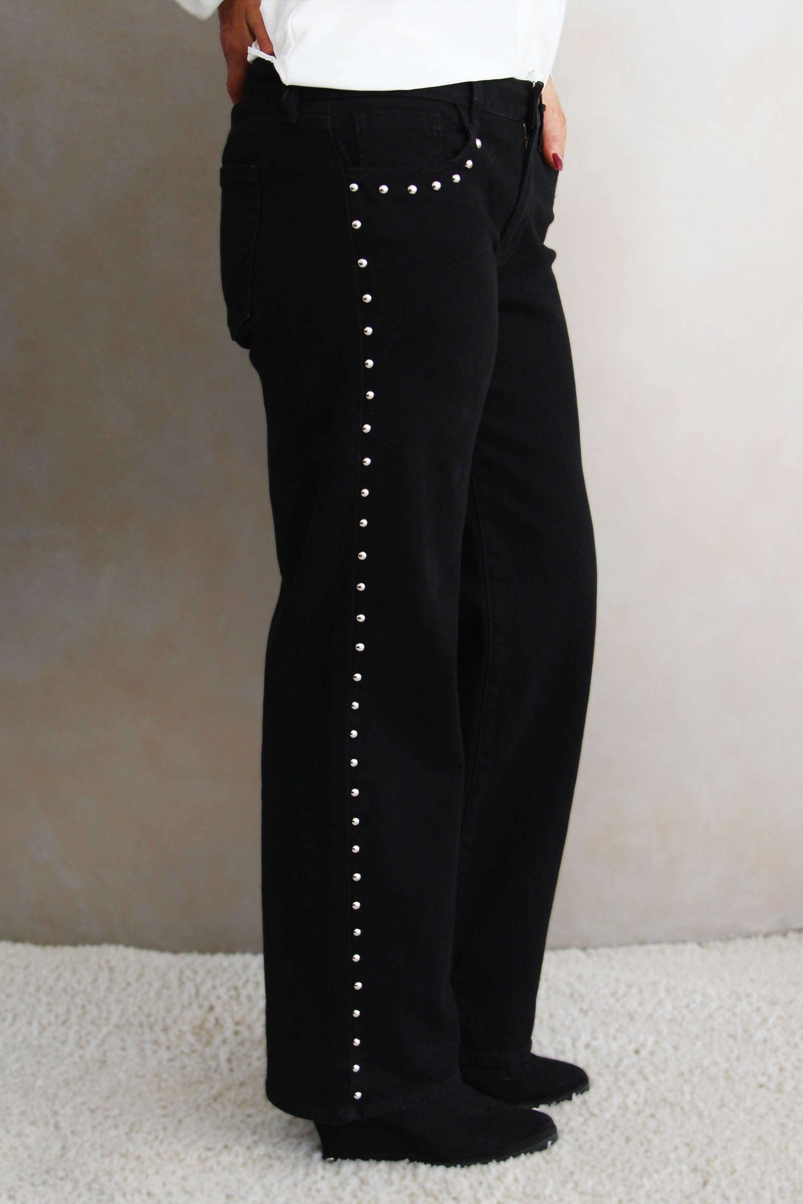 Low Rise Studded Baggy Jeans