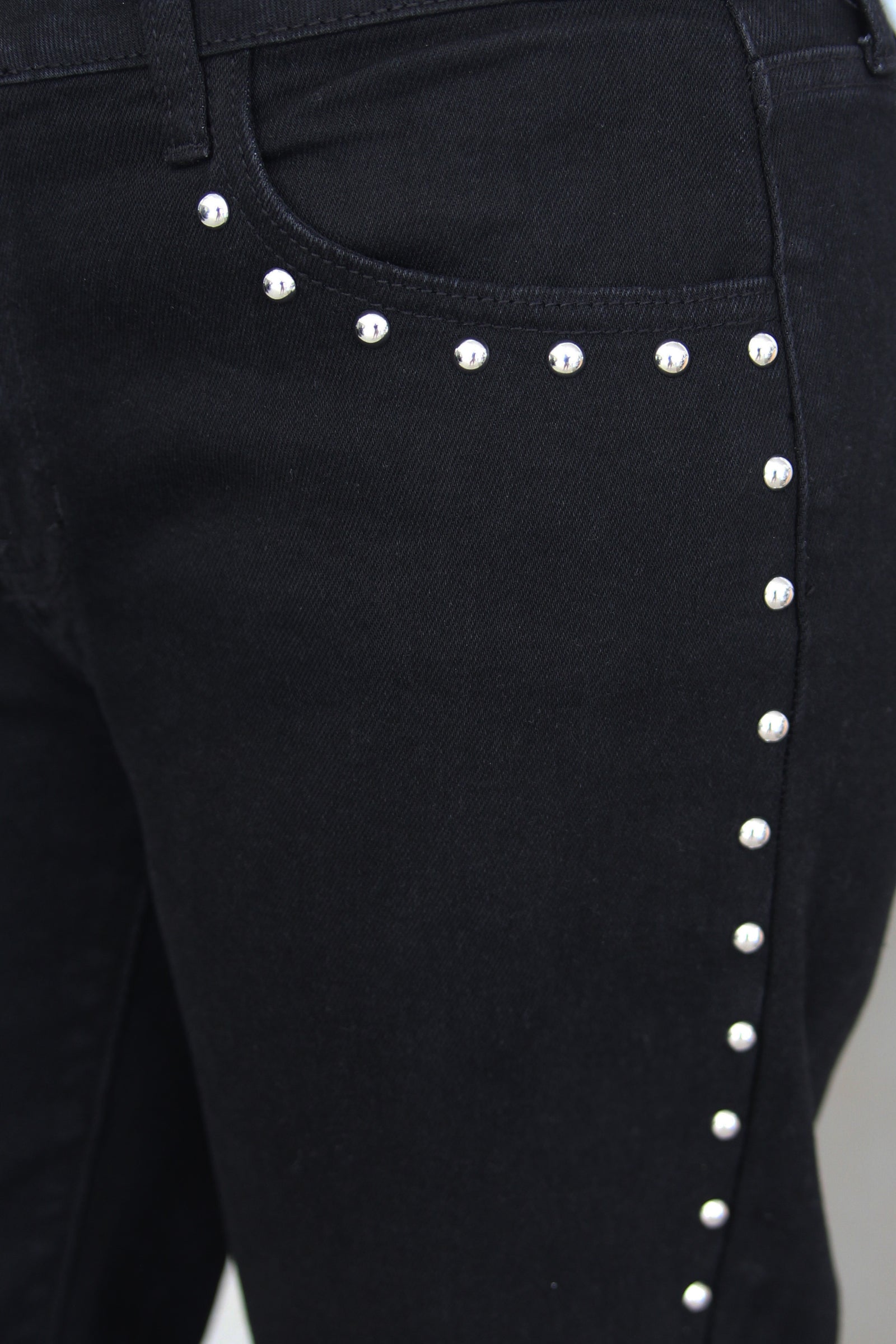 Low Rise Studded Baggy Jeans
