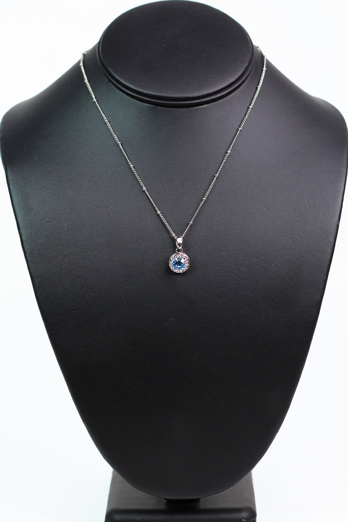 Silver Beaded Necklace w/ Circular Center Stone