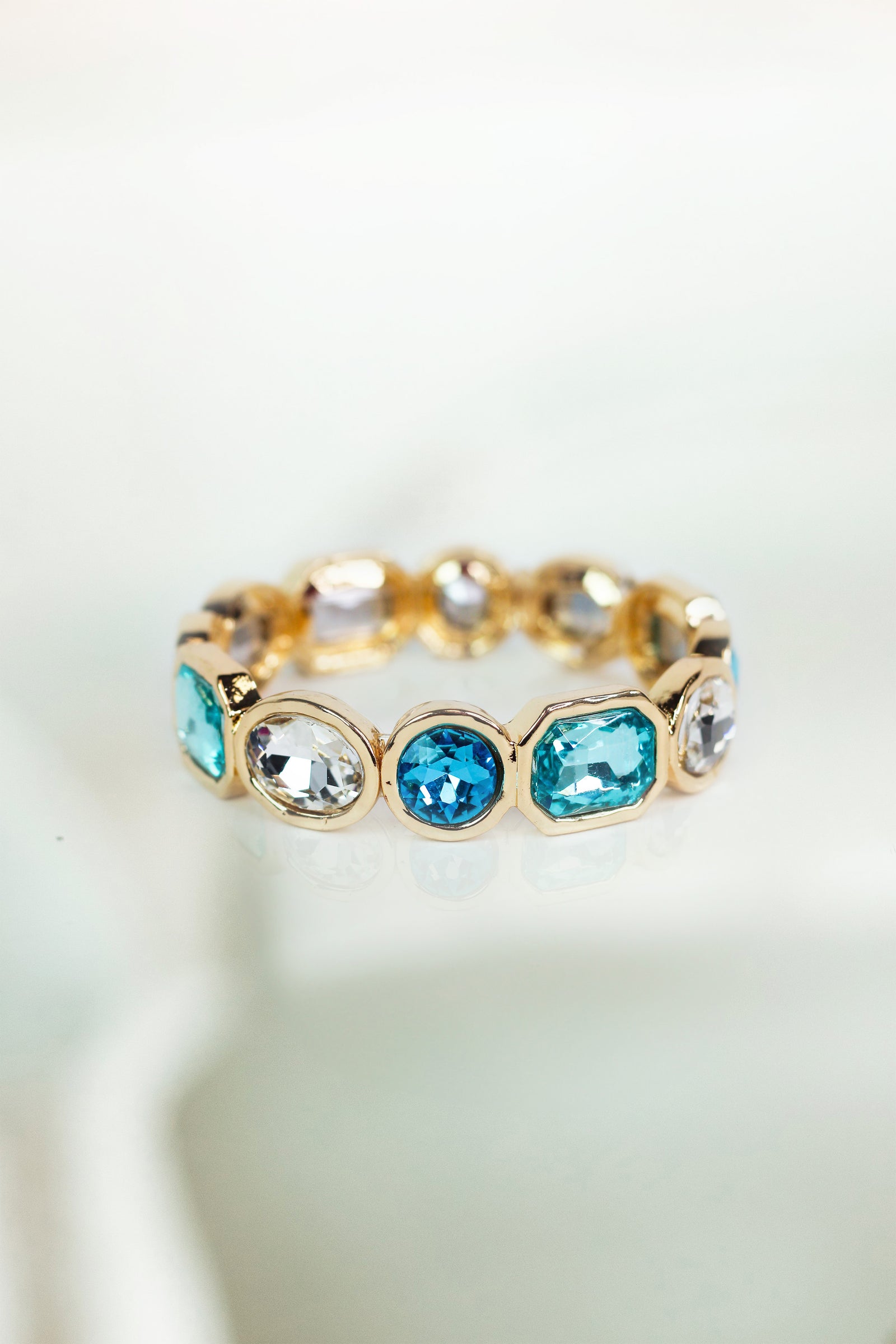 Single Row Large Gemstones Stretch Bracelet