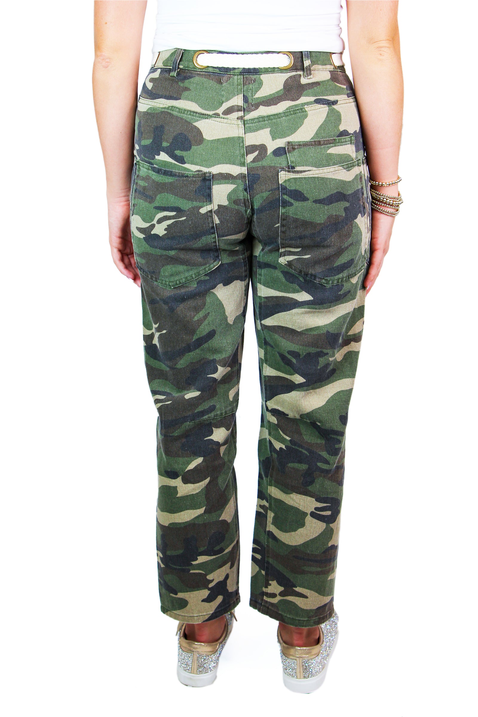 Camo Jeans w/ Waist Eyelets & Woven Belt