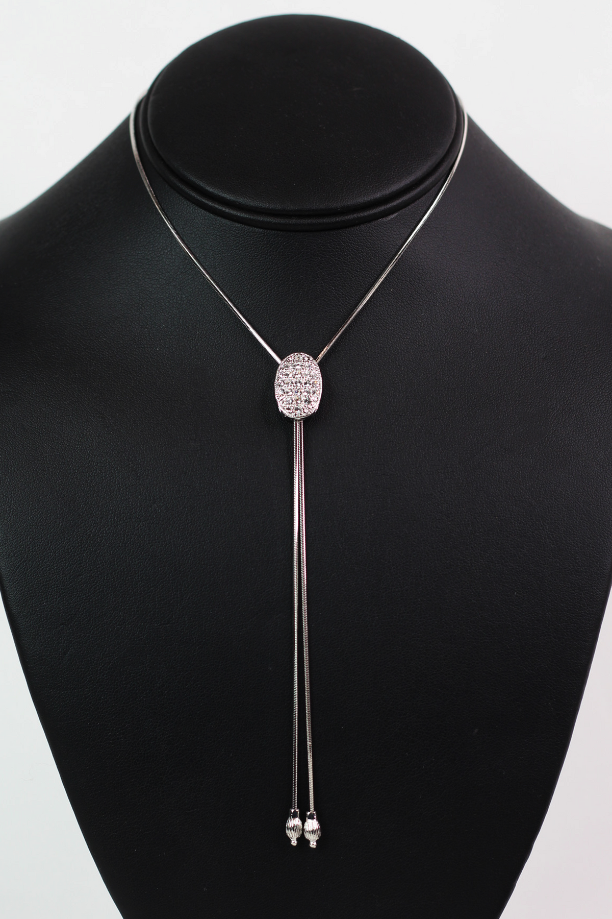 Short Rhinestone Oval Lariat Necklace