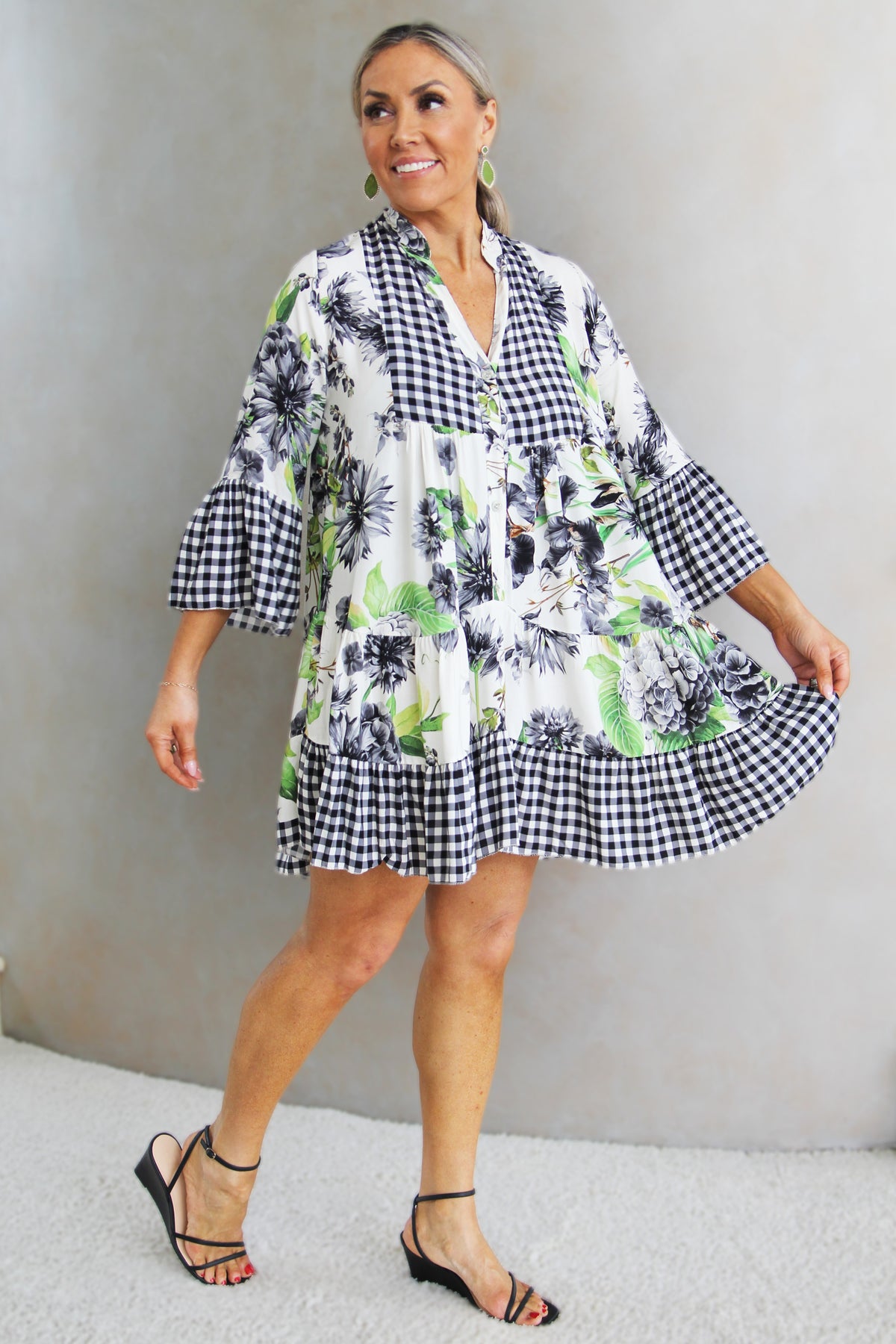 Floral &amp; Gingham Print V-Neck Babydoll Dress