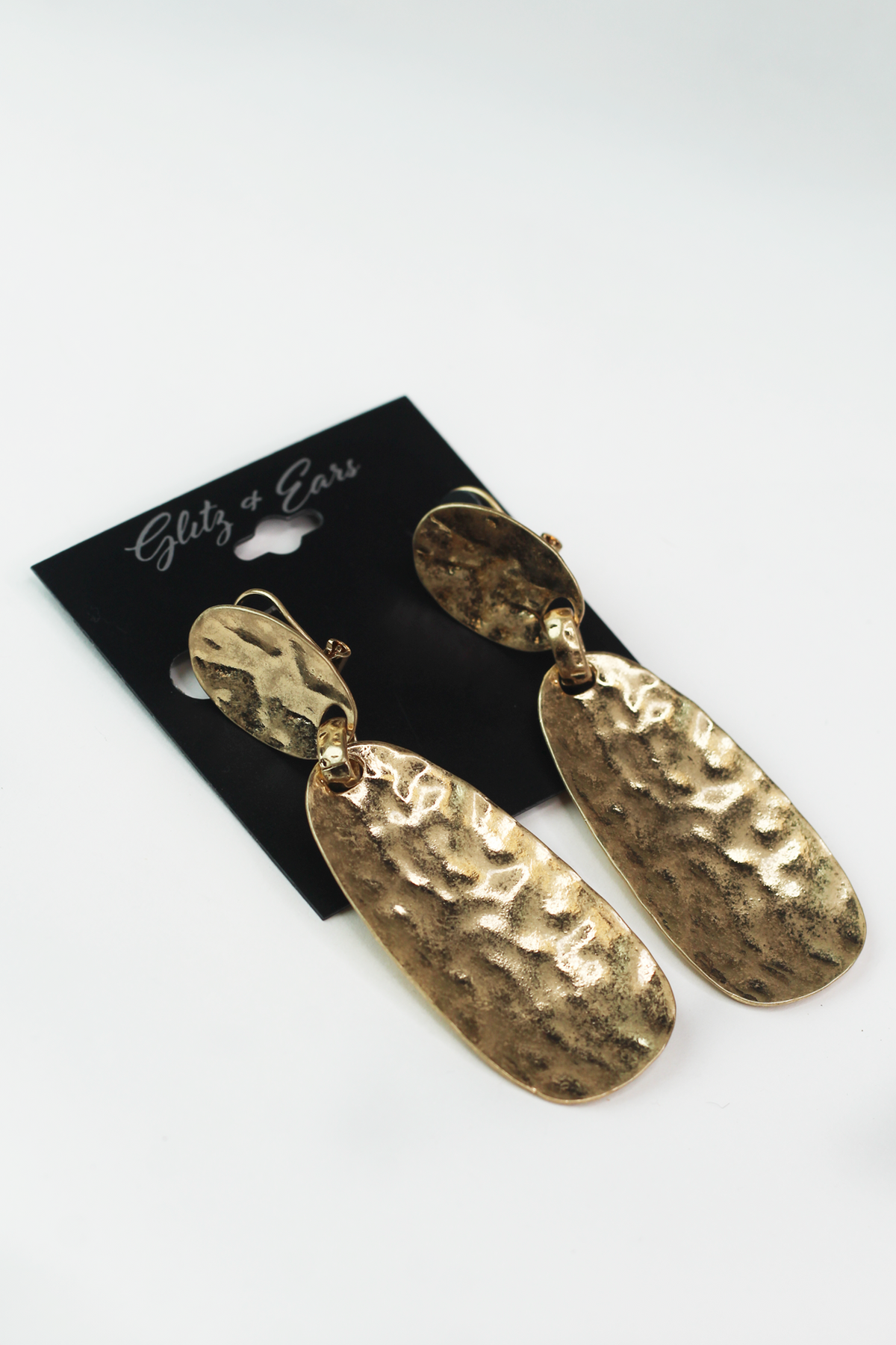 Hammered Metal Dangling Ovals Earrings