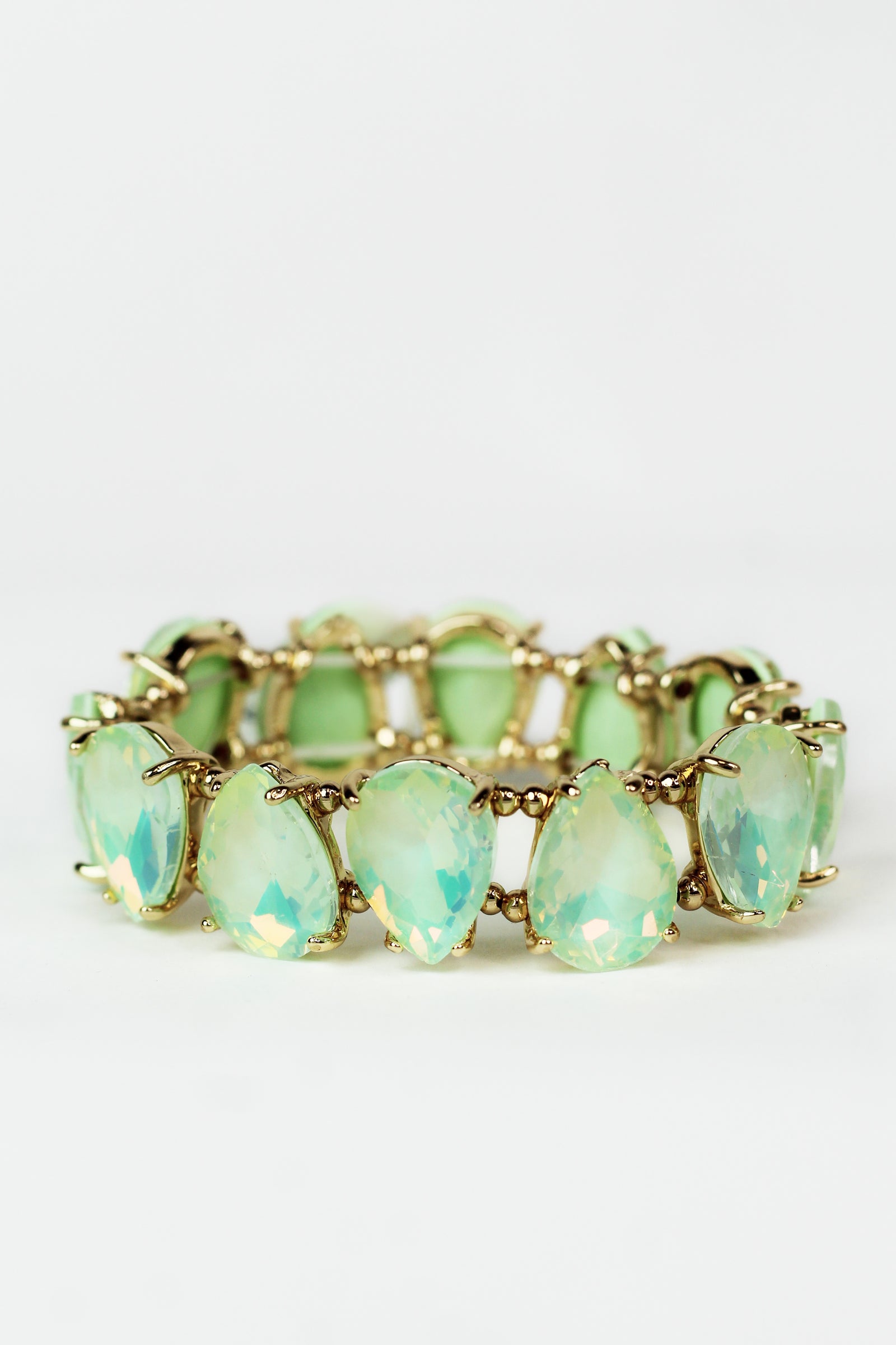 Single Row Teardrop Rhinestone Bracelet
