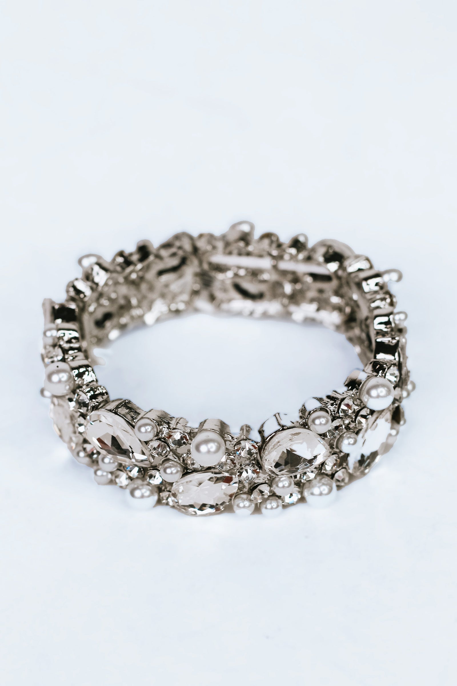 Pearl and Large Rhinestone Stretch Bracelet