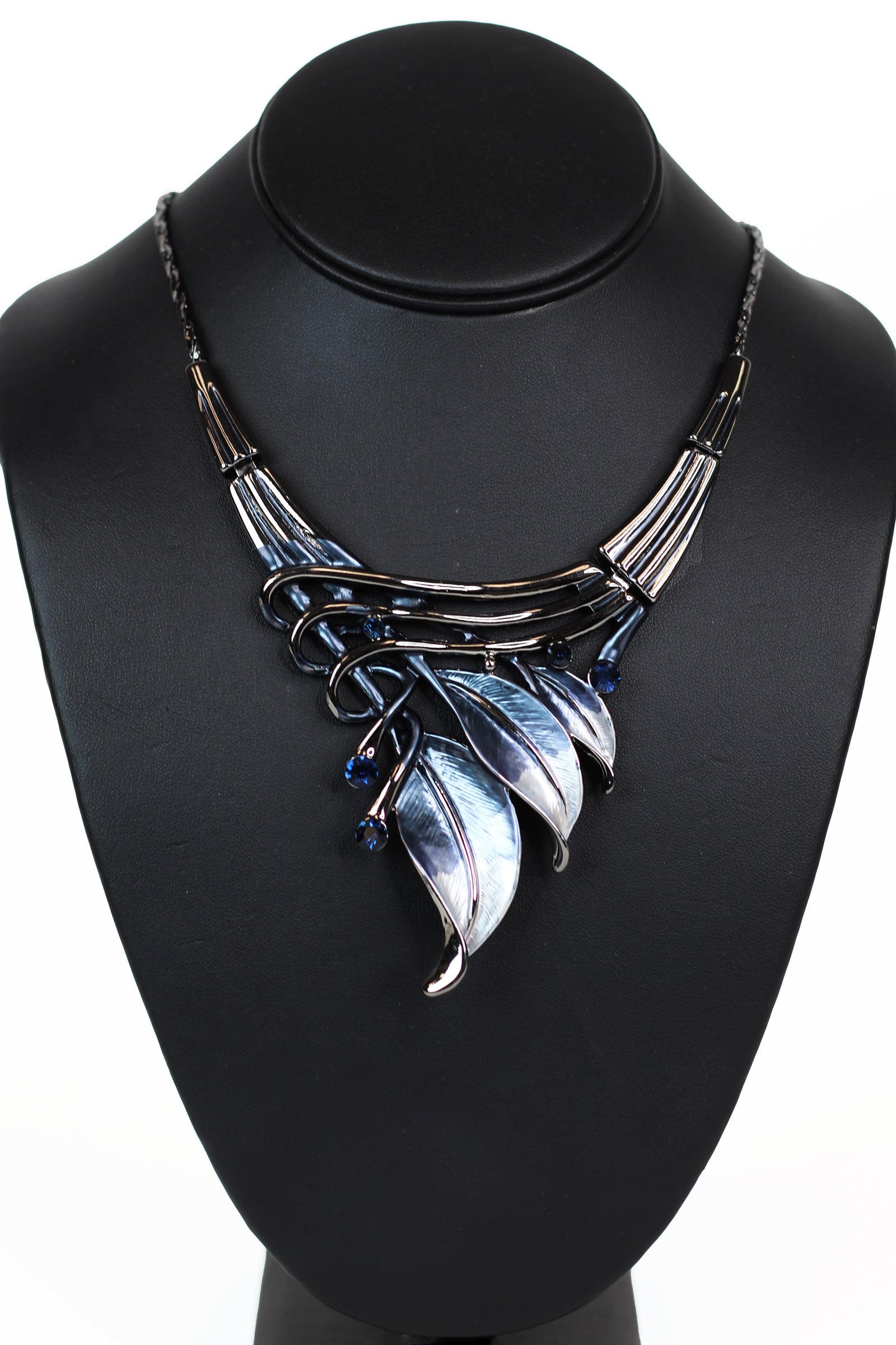 Metal Leaves Lines & Rhinestones Necklace
