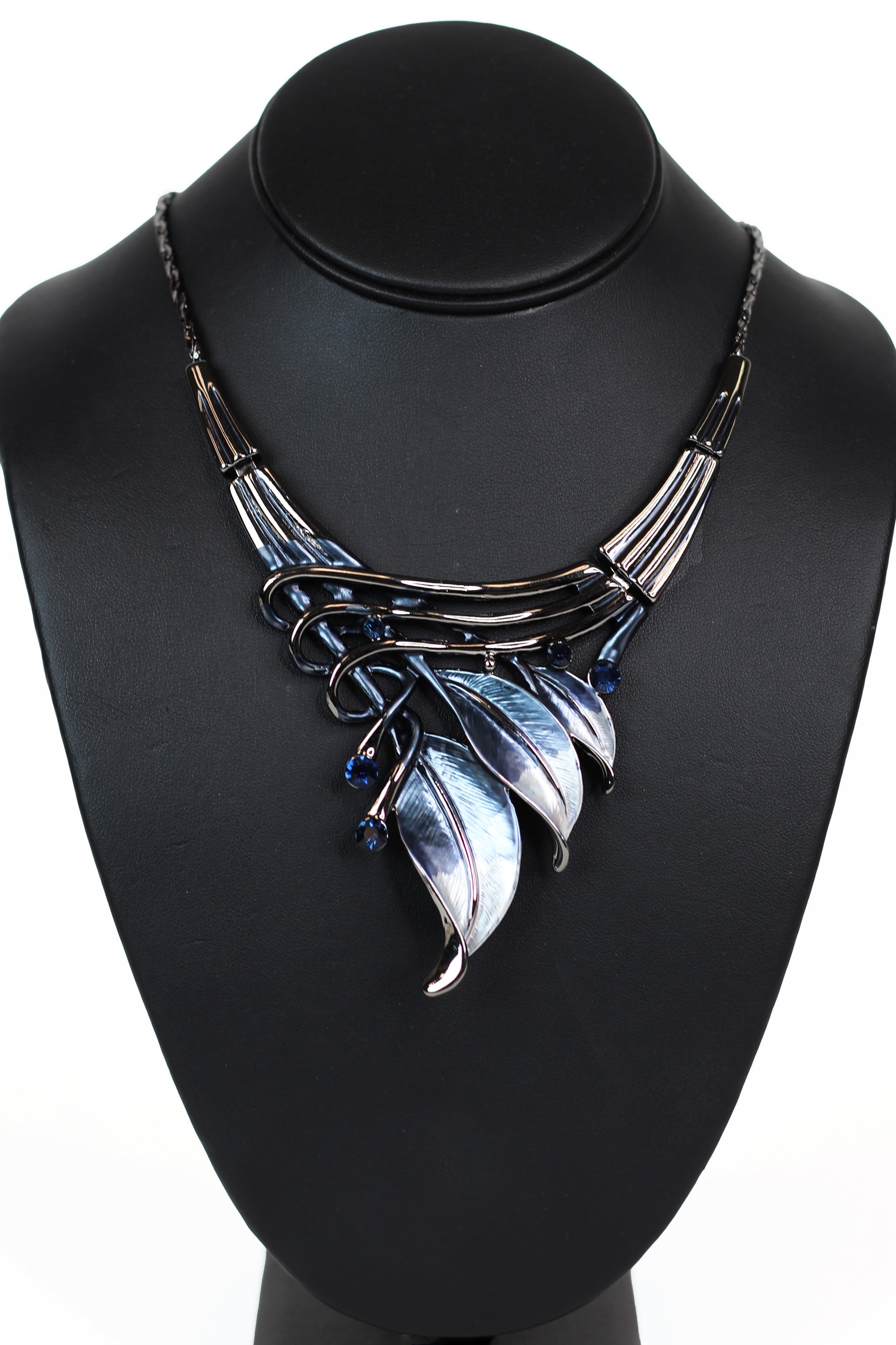 Metal Leaves Lines & Rhinestones Necklace