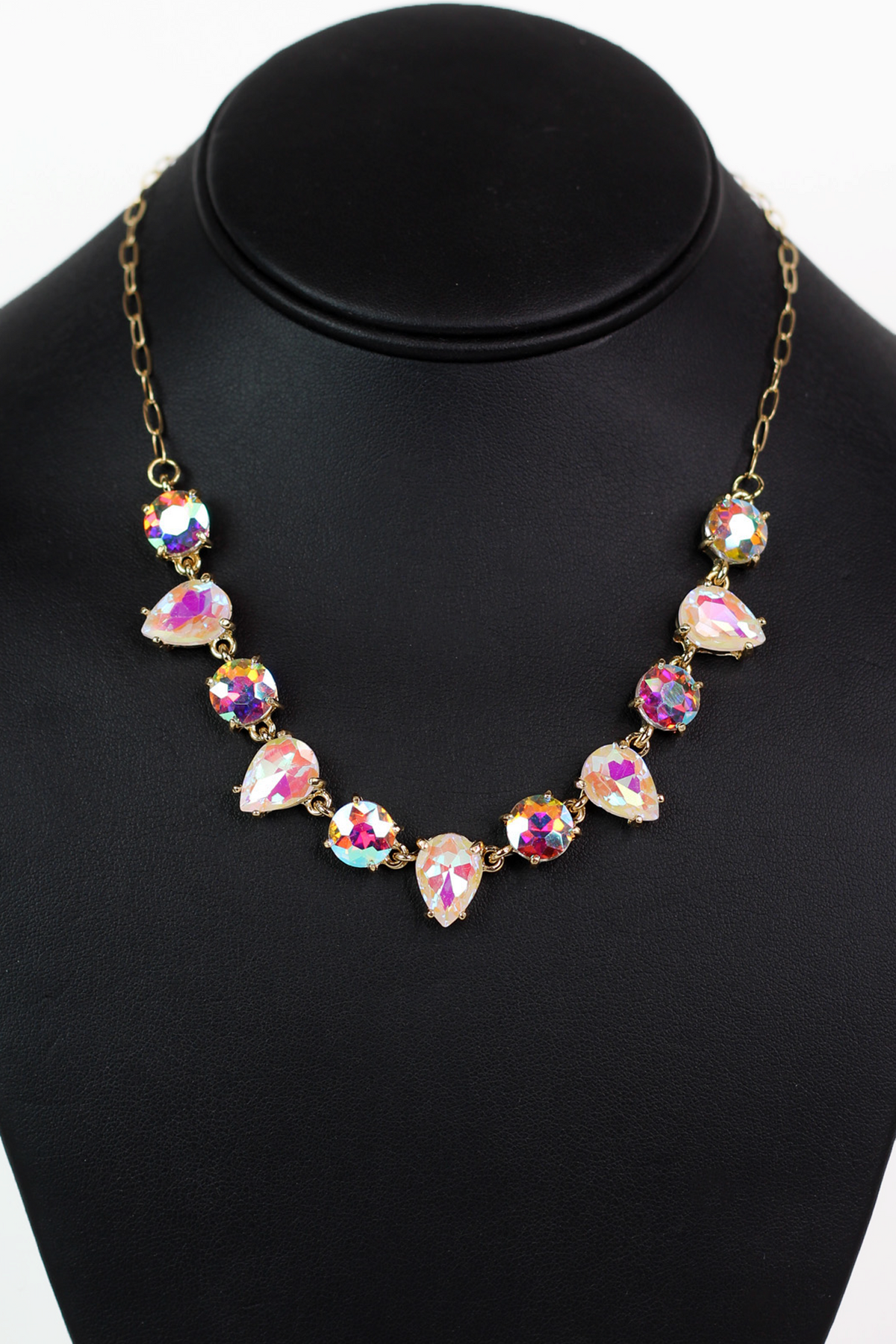 Small Chain link w/ Round &amp; Teardrop Rhinestone Necklace