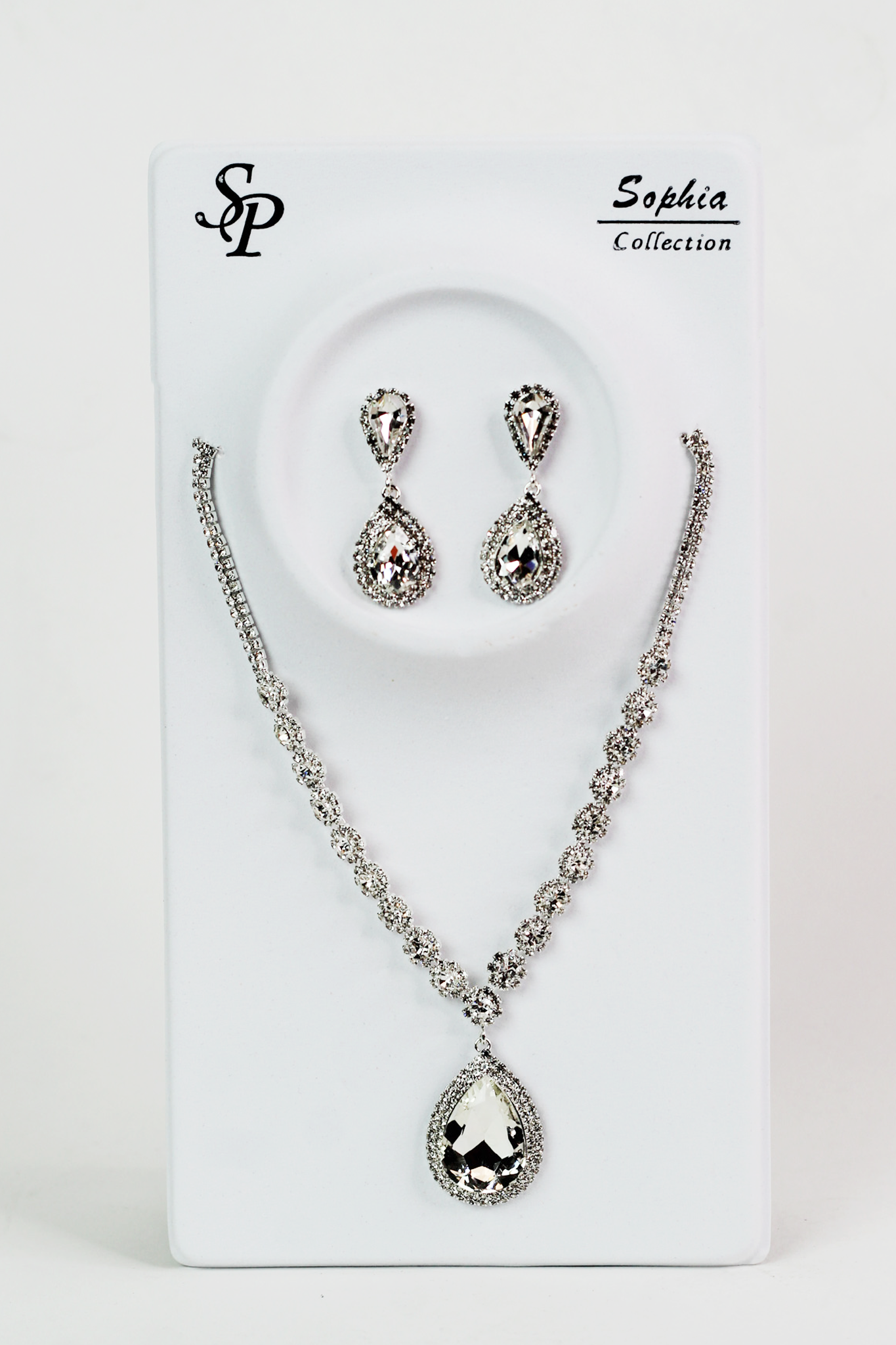 Small Flowers Chain Large Teardrop Necklace