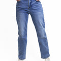 Straight Leg Jeans with Frayed Hem