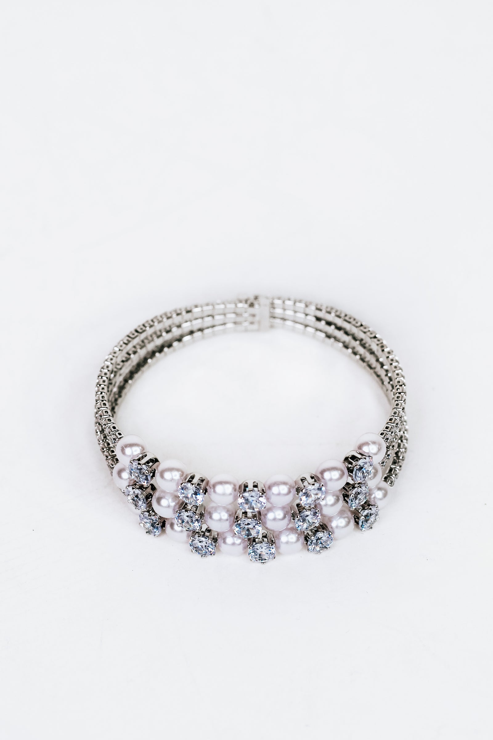 Pearl & Rhinestone Scattered Bracelet