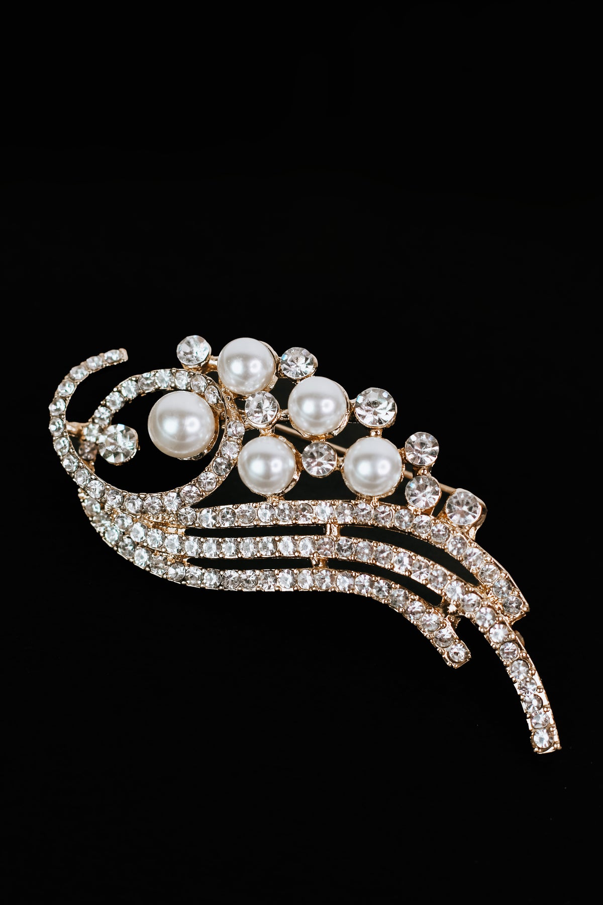 Curve Rows Side Pearl &amp; Stone Cluster Side Brooch