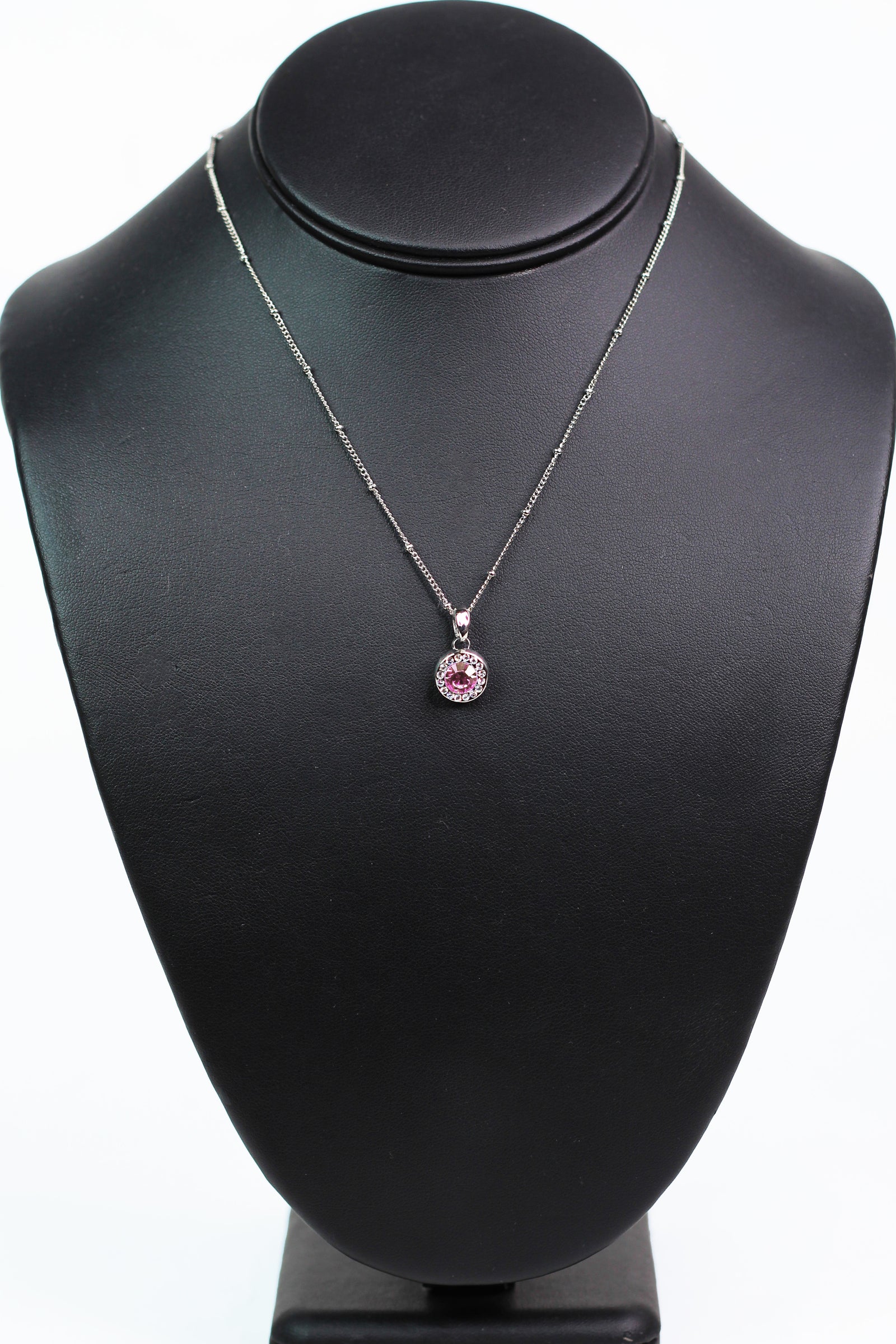 Silver Beaded Necklace w/ Circular Center Stone