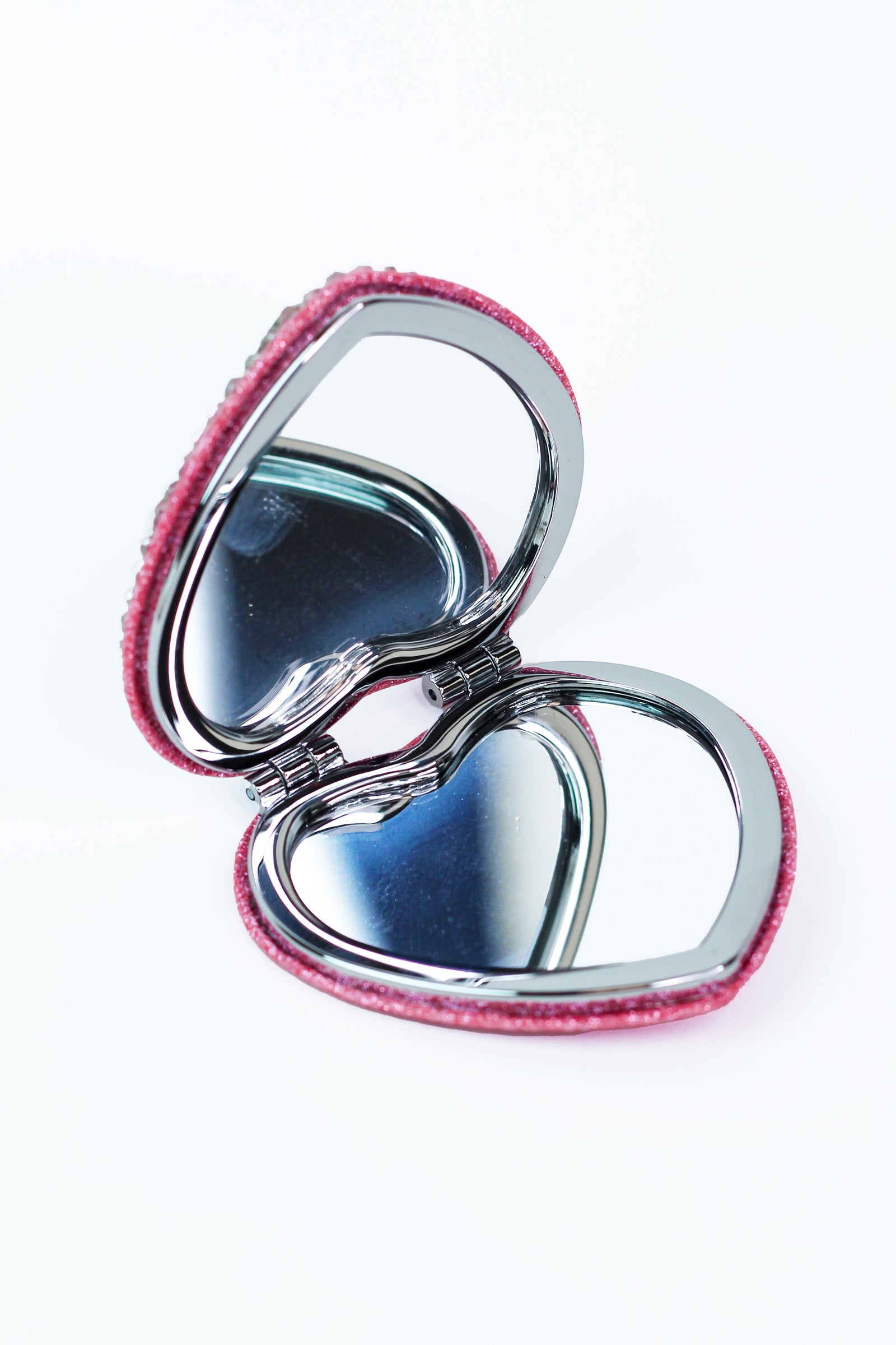 Chunky Rhinestone Heart Shaped Mirror Compact