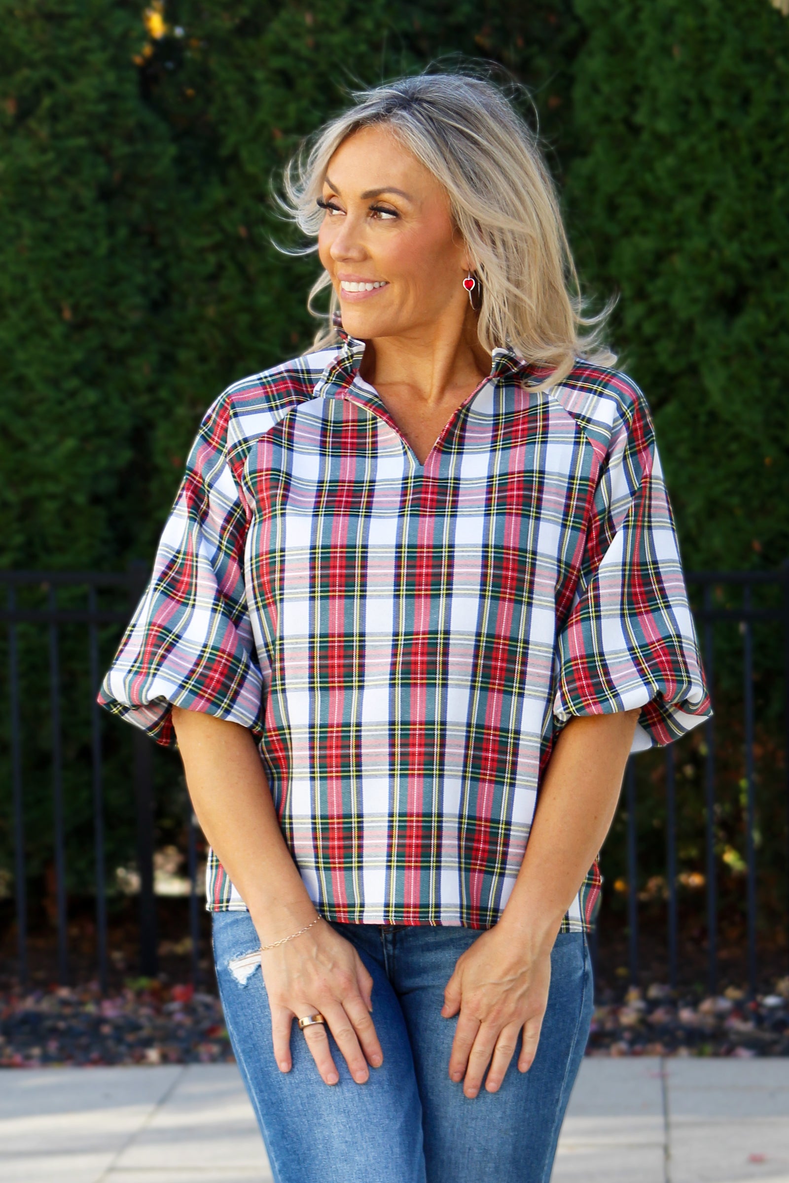Ruffle Neck Plaid Top w/ Loose Short Sleeves