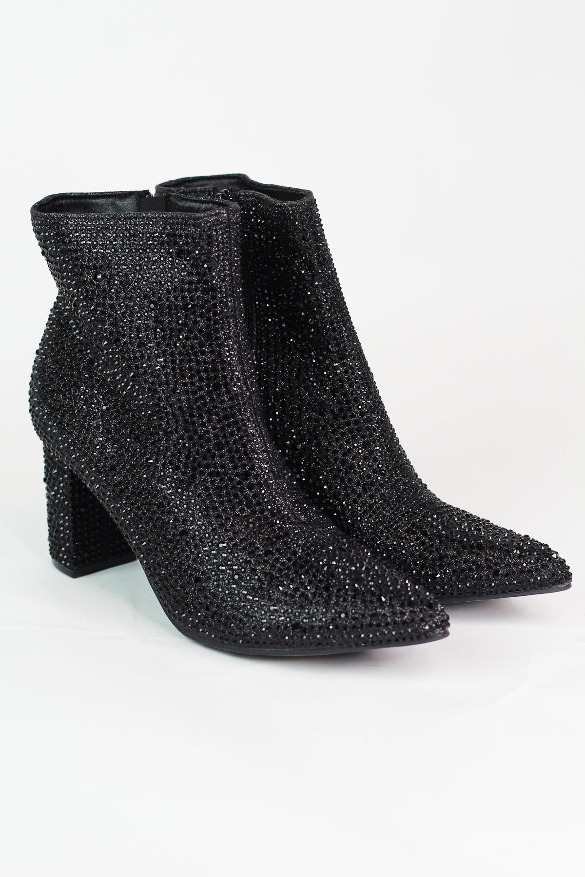 Pointed Toe Style Rhinestone Bootie