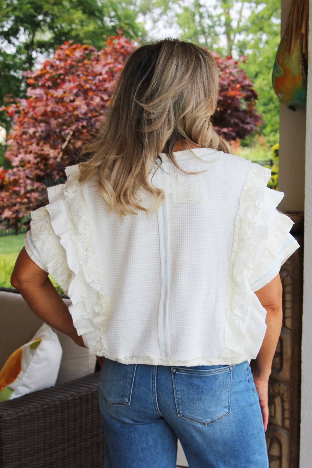 Textured Knit Ruffle Lace Stud Crop Short Top