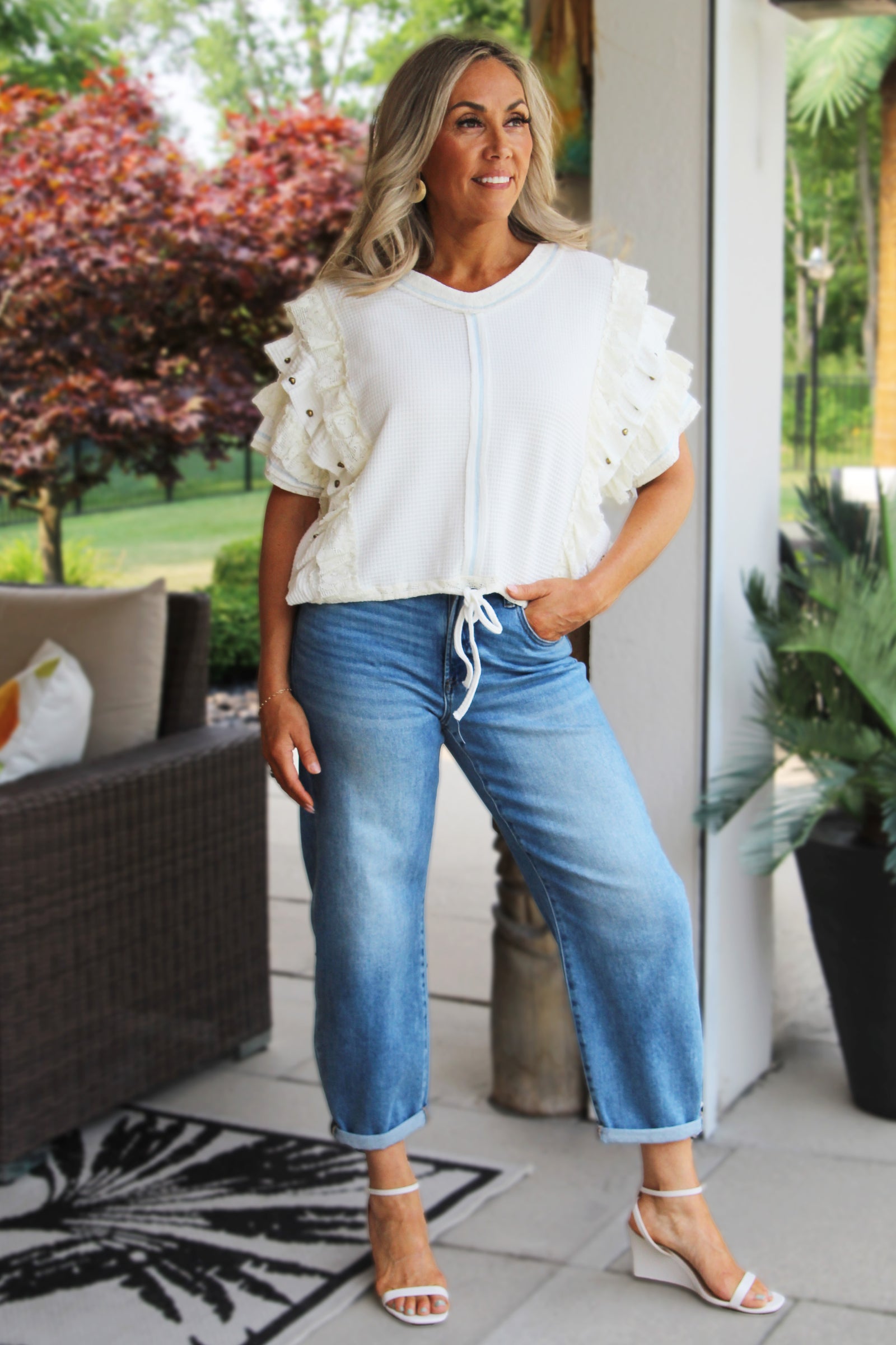 Textured Knit Ruffle Lace Stud Crop Short Top