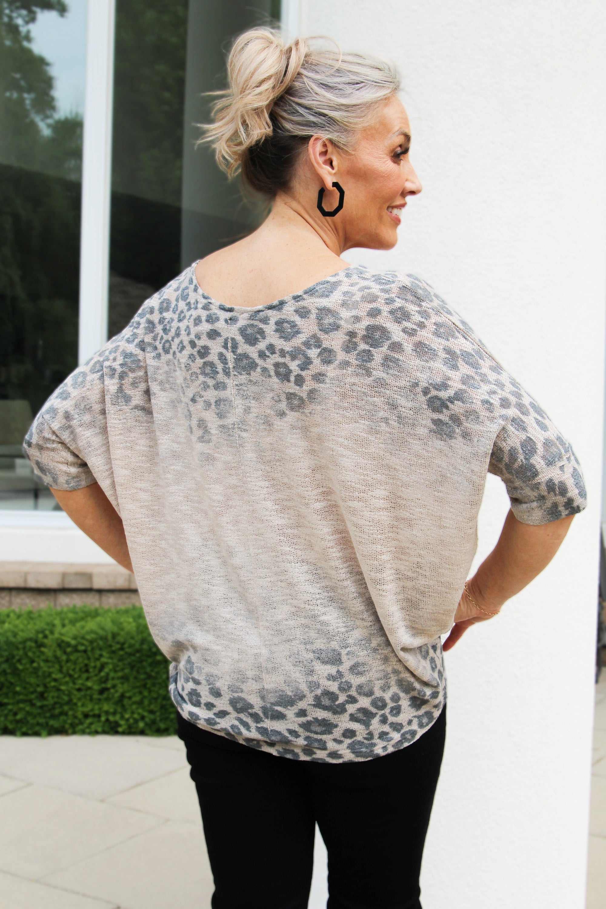 Leopard Print Ombre Lightweight Sweater