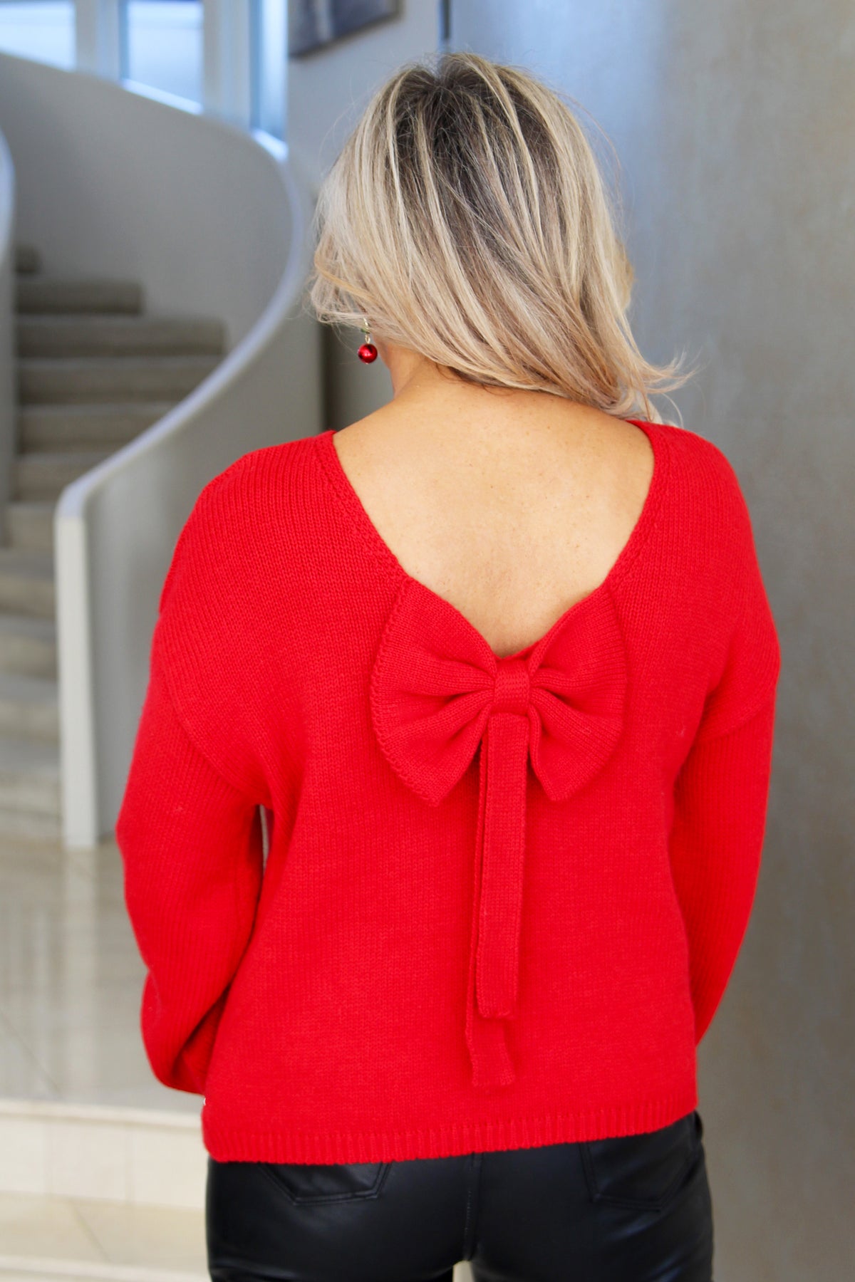 Bow in Back Sweater w/ Loose Sleeves