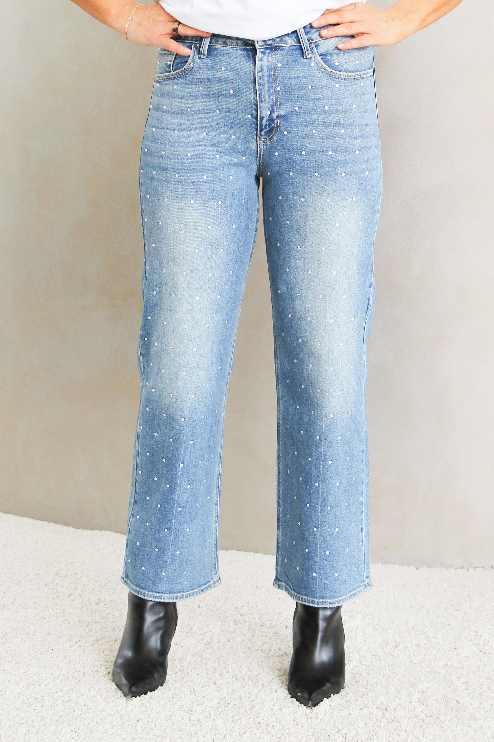 All Over Rhinestone  Embellishment Vintage Straight Leg Jeans Jeans
