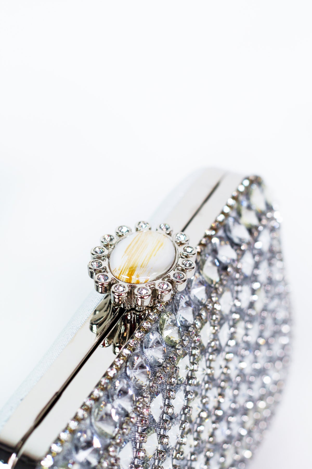 Pave & Round Stones Diagonal Lines Clutch w/ Oval Closure