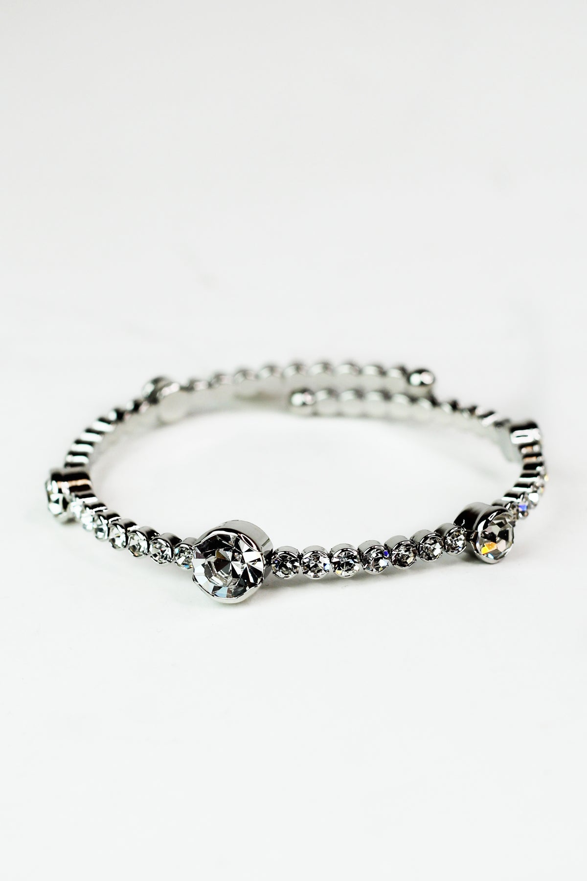 Circle Stone Large Stone Middle Bracelet