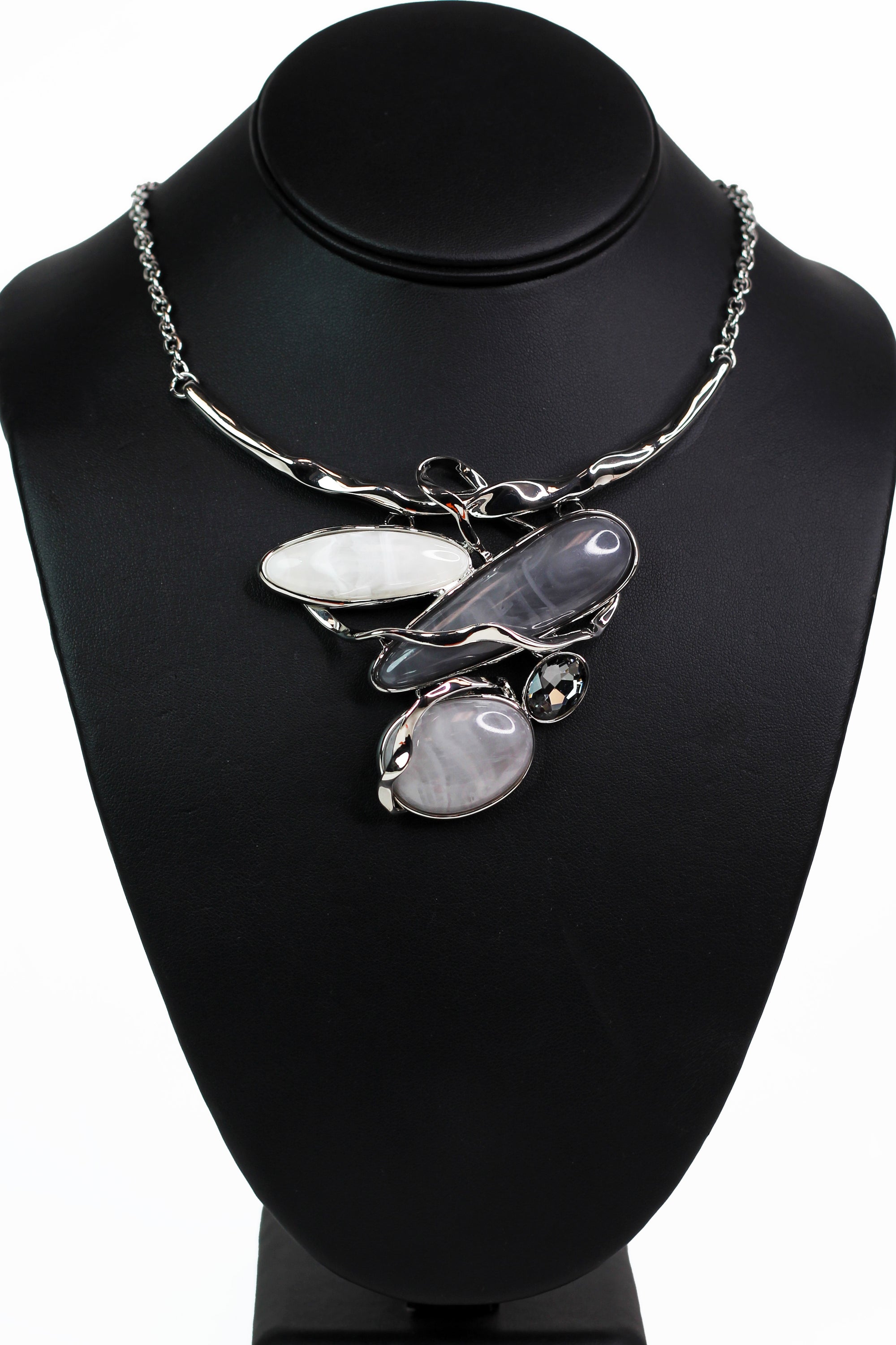 Hammered Metal & Stones Bib Necklace