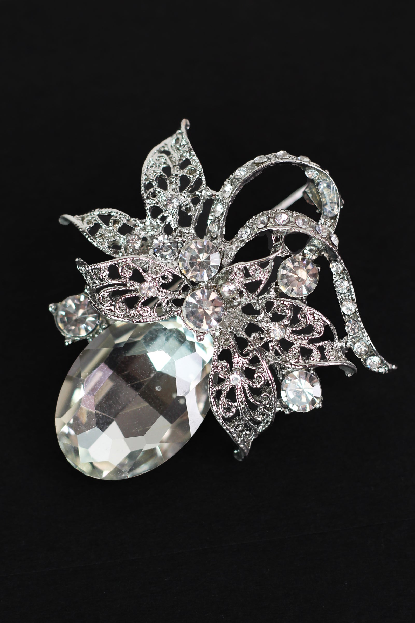 Swirl Vines Top XL Oval Stone Bottom Brooch