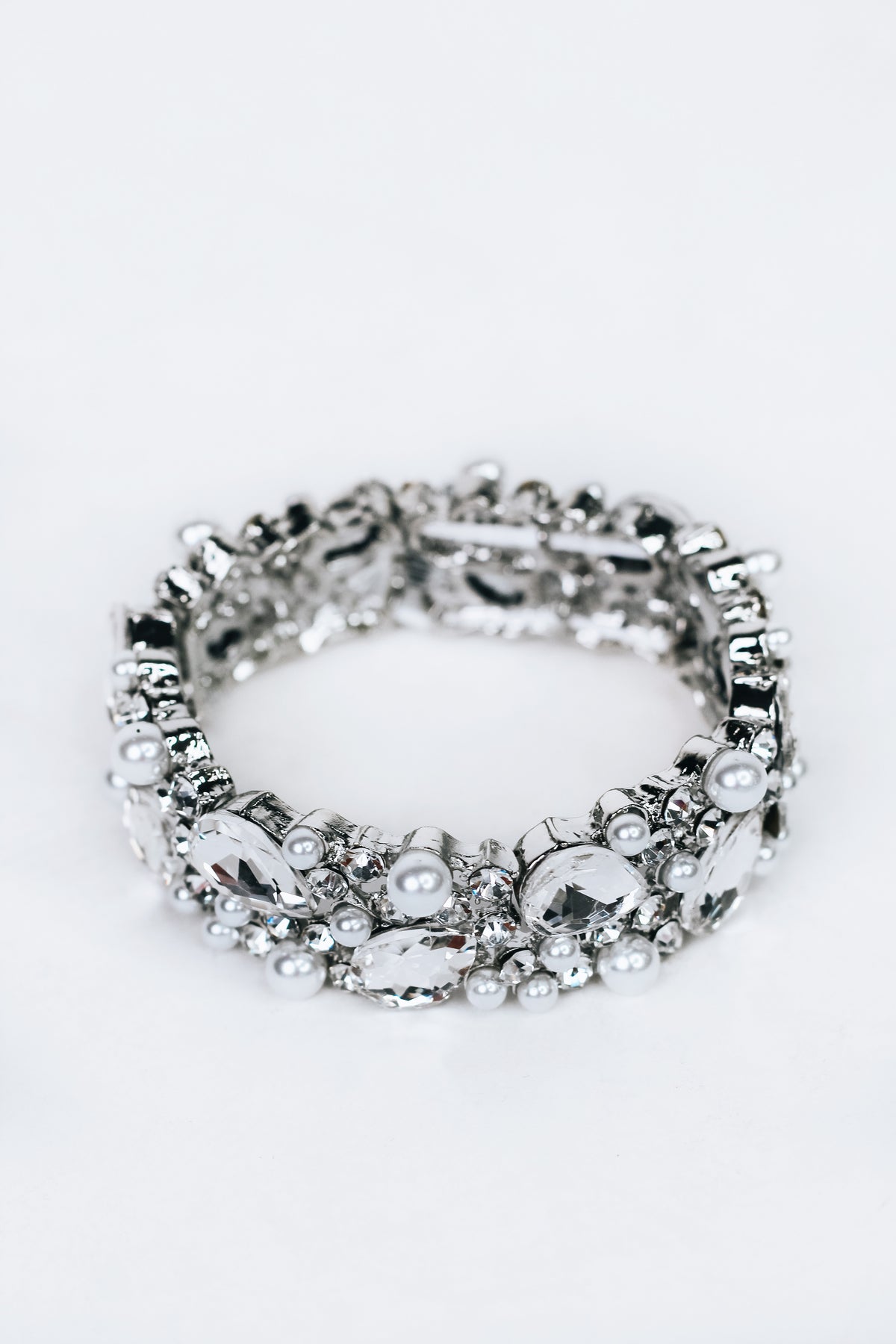 Pearl and Large Rhinestone Stretch Bracelet - Glitz & Ears Boutique
